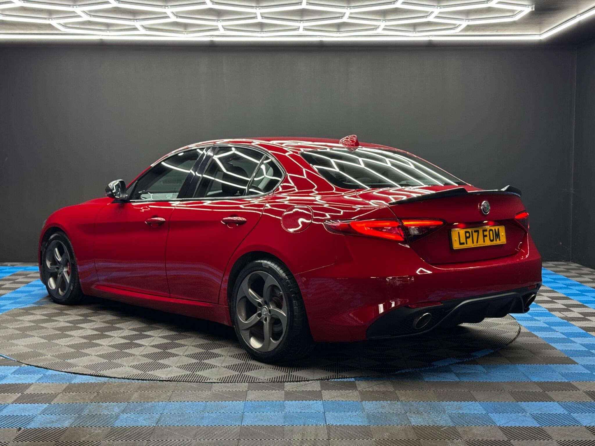 Alfa Romeo Giulia - Image 7