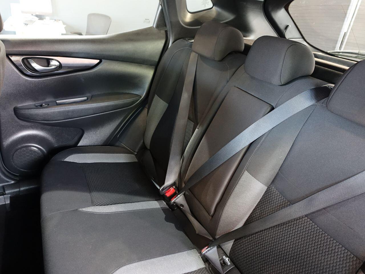 Nissan Qashqai - Image 17