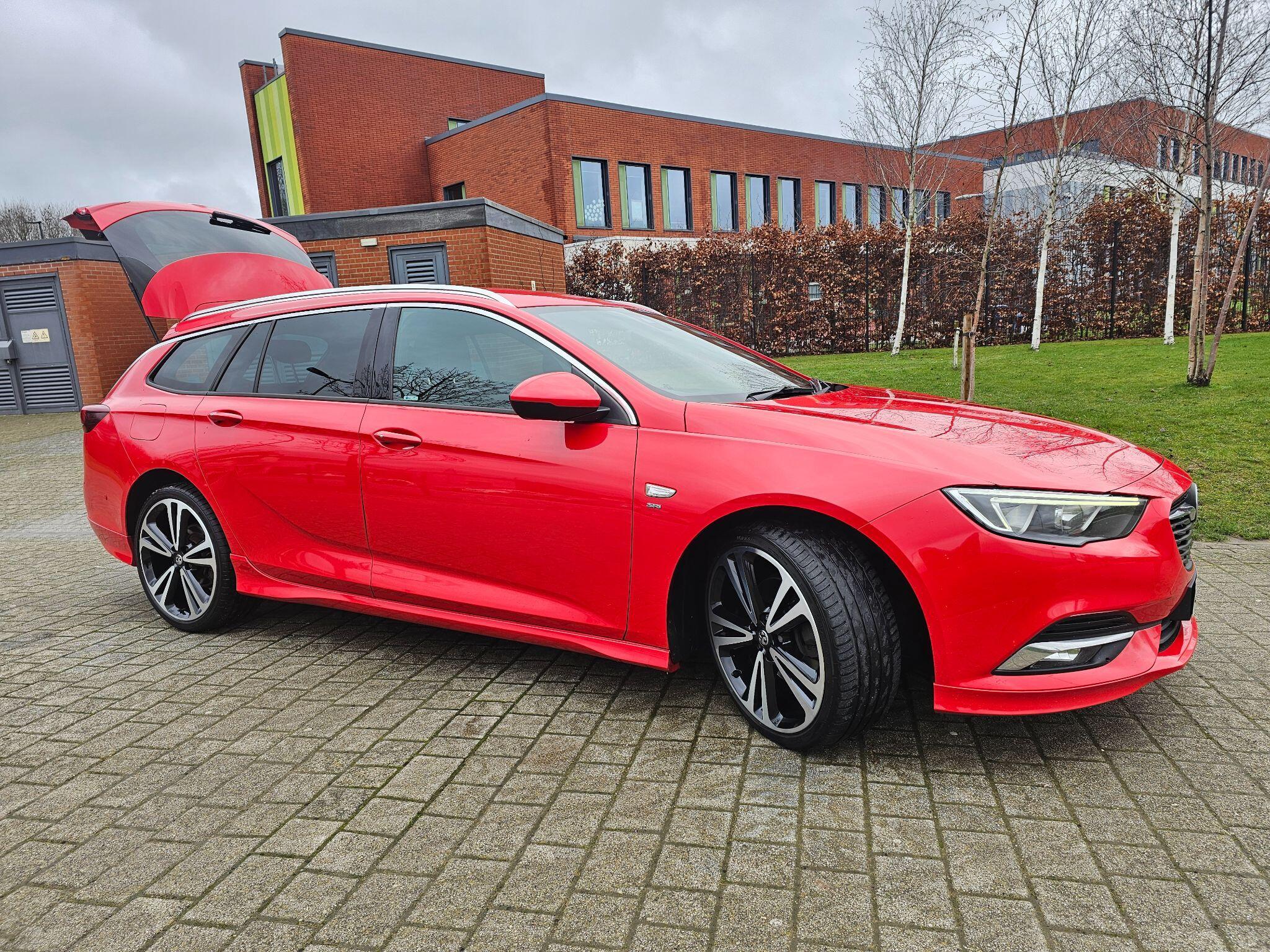 Vauxhall Insignia - Image 8