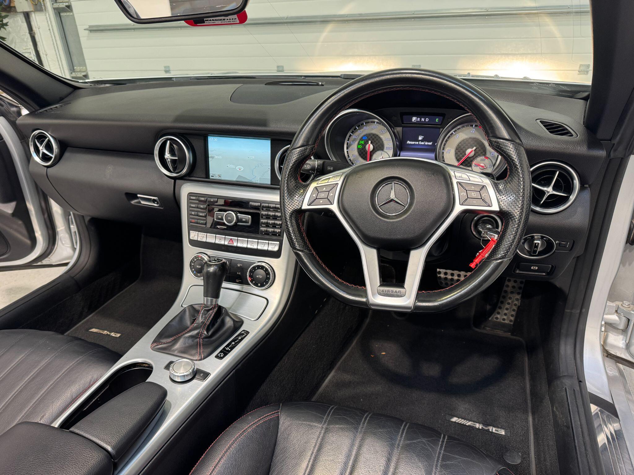 Mercedes SLK - Image 18