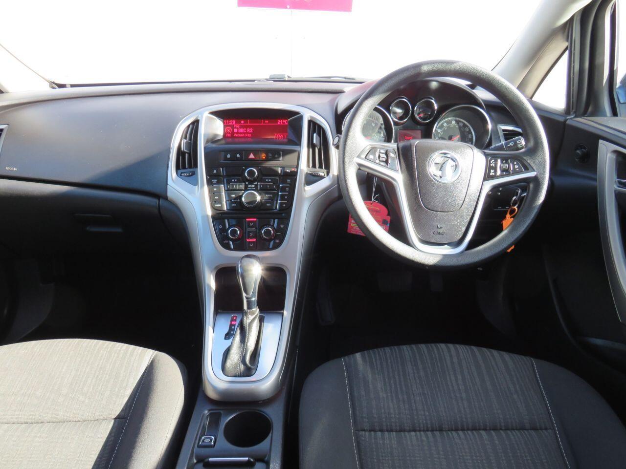 Vauxhall Astra - Image 3