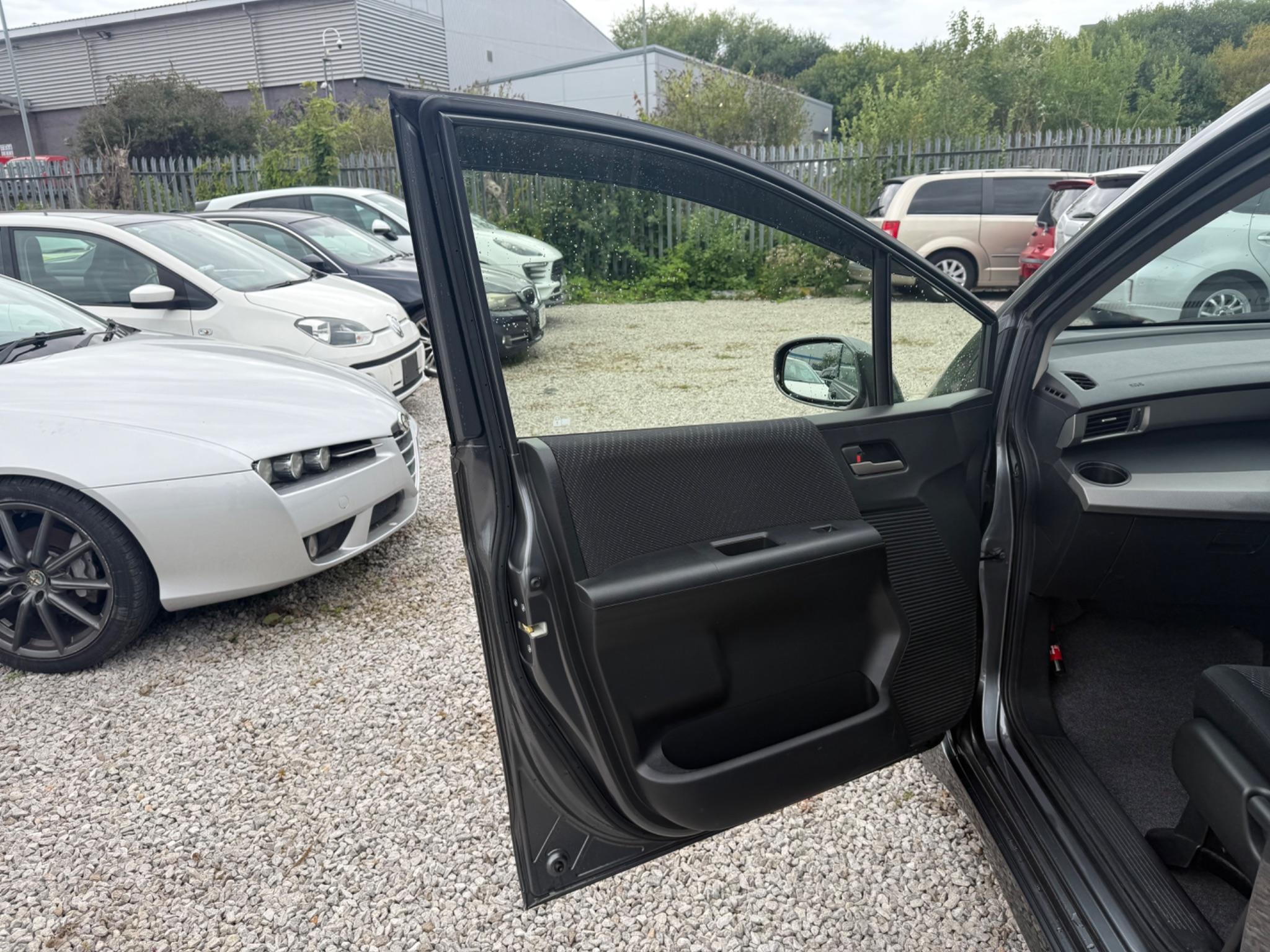 Honda Freed - Image 27