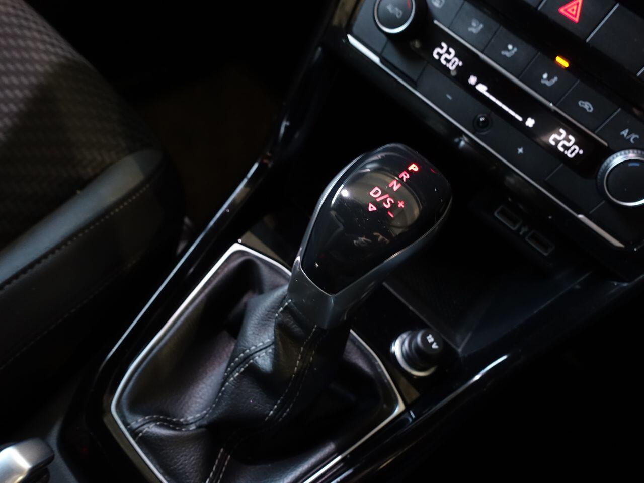 Volkswagen T-Cross - Image 24