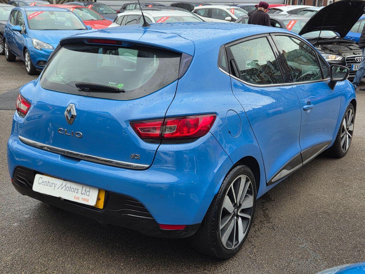 Renault Clio - Image 6