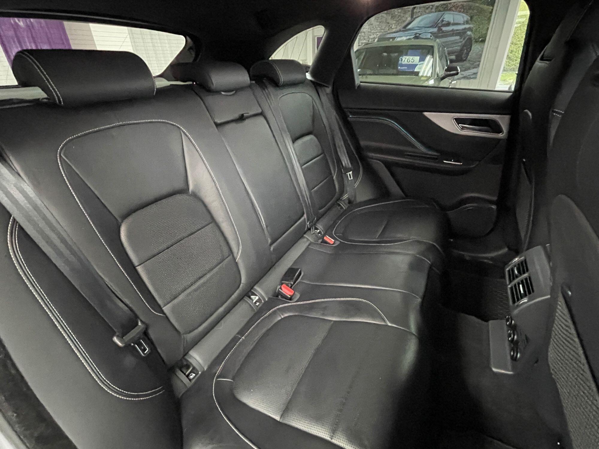 Jaguar F-Pace - Image 28