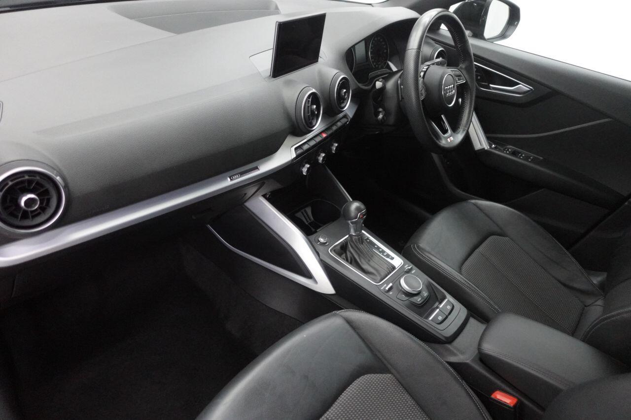 Audi Q2 - Image 18