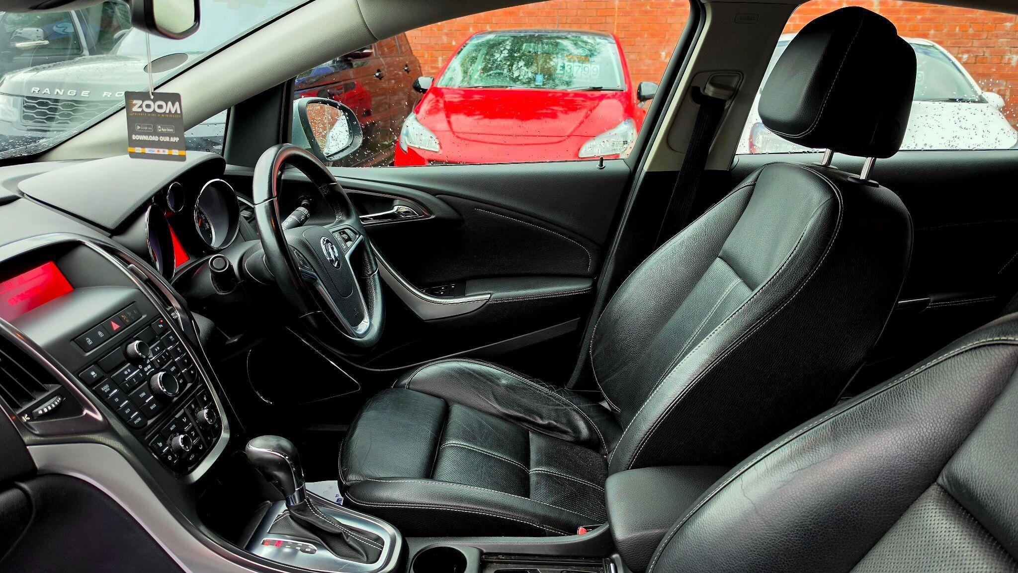 Vauxhall Astra - Image 14