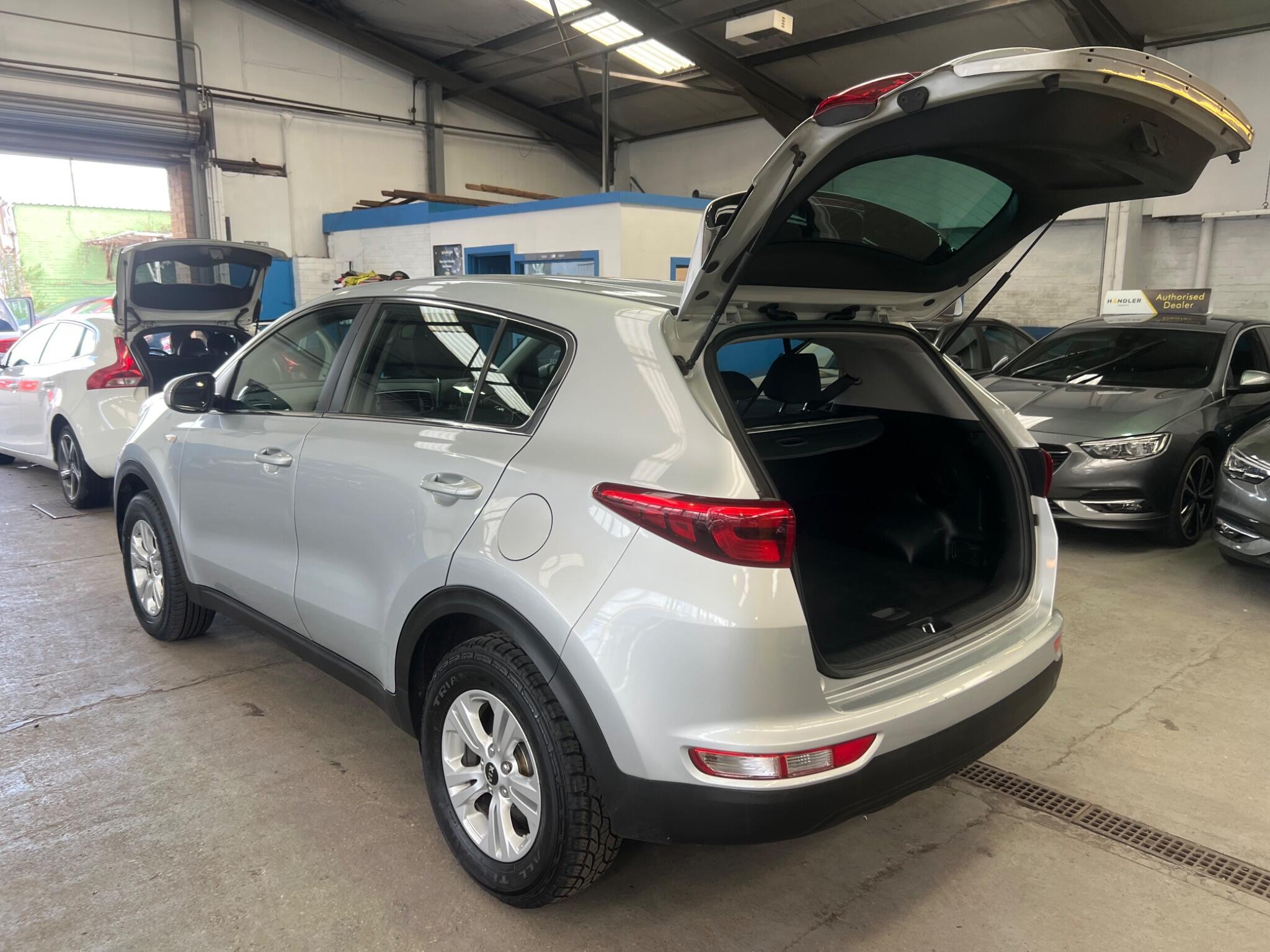 Kia Sportage - Image 19