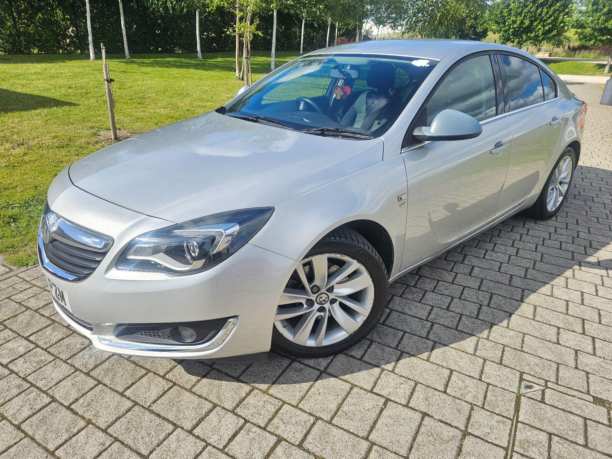 Vauxhall Insignia - Image 5