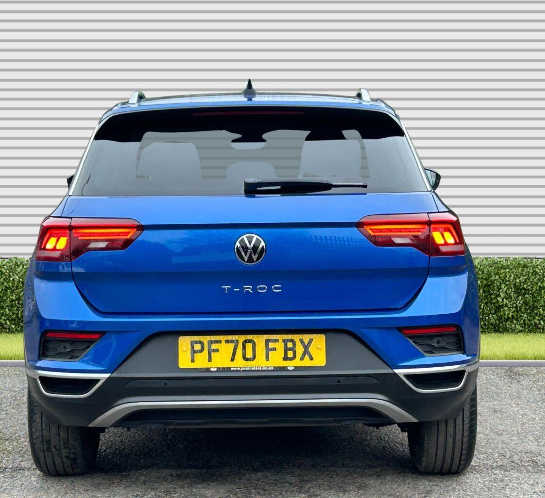 Volkswagen T-Roc - Image 20