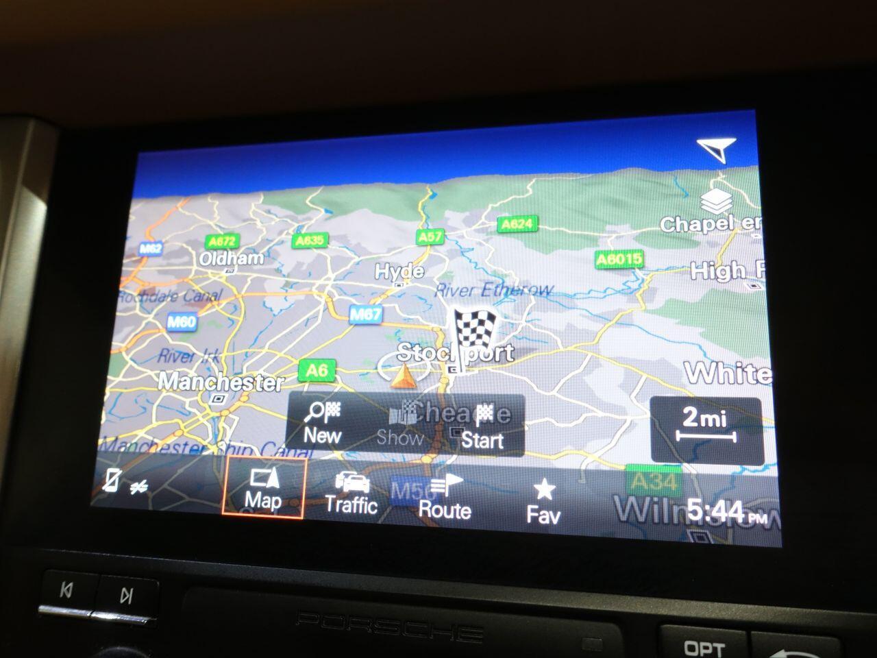 Porsche Macan - Image 7