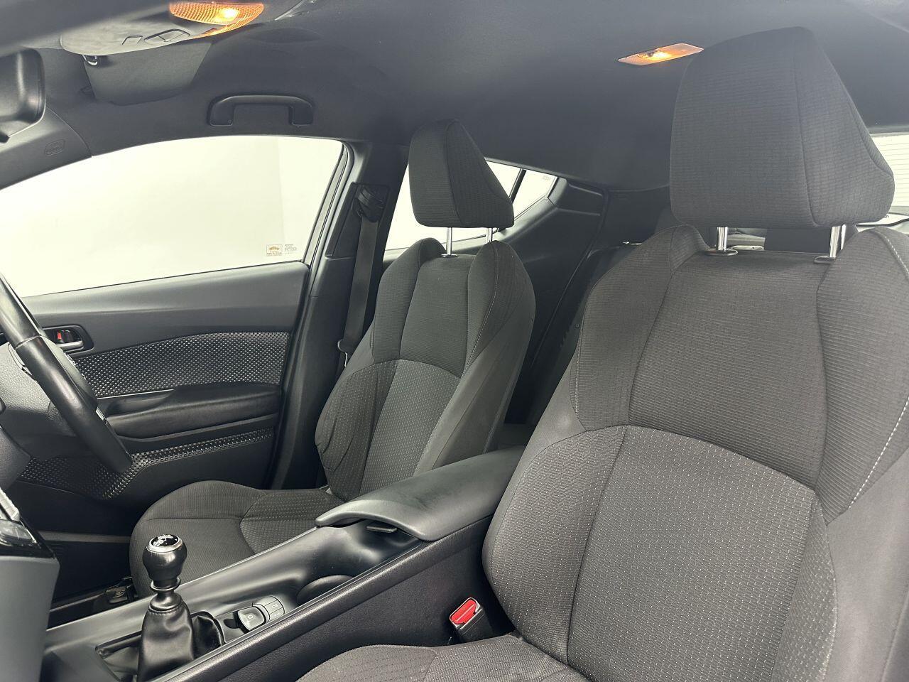 Toyota C-Hr - Image 10