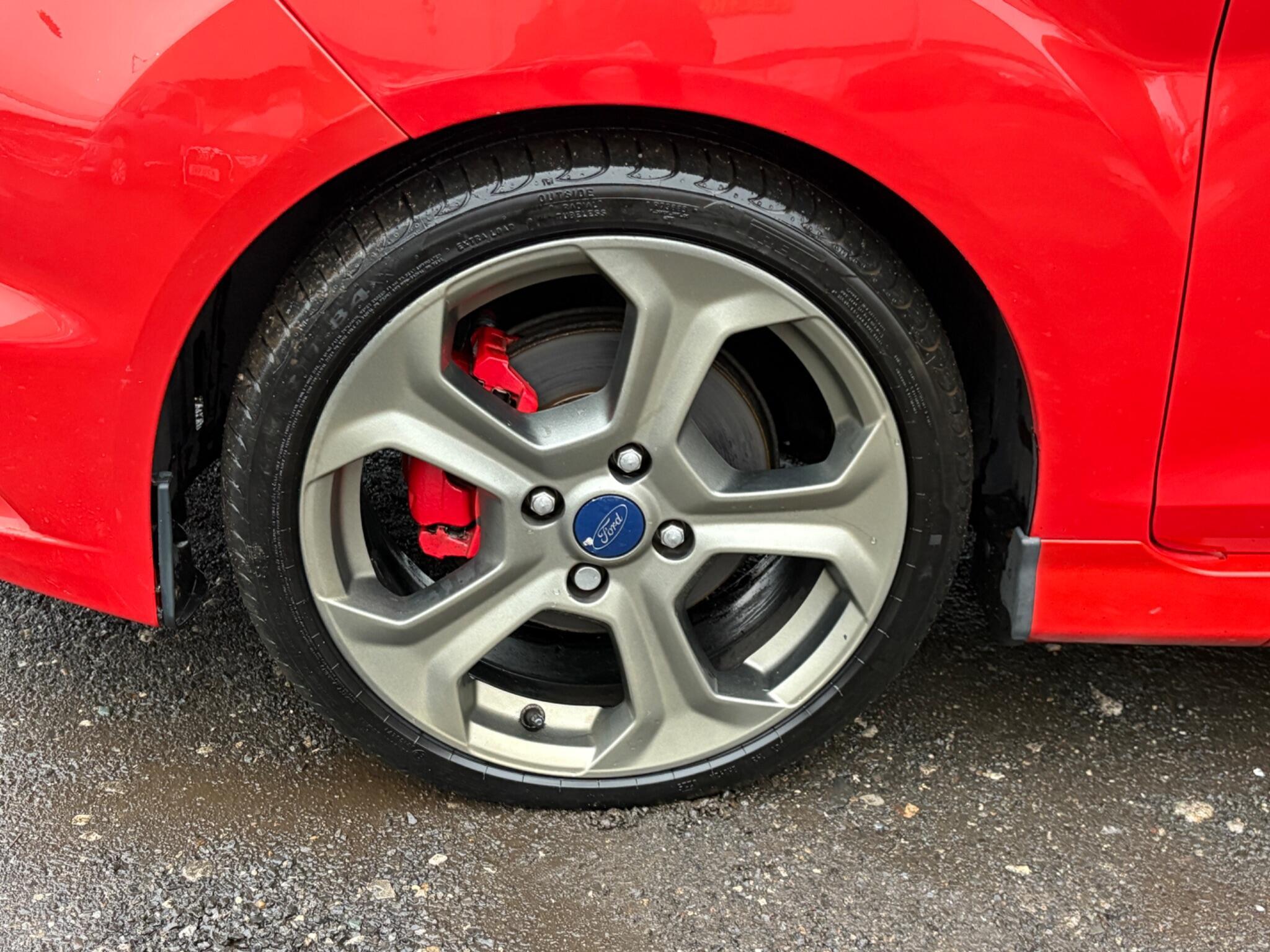 Ford Fiesta - Image 19