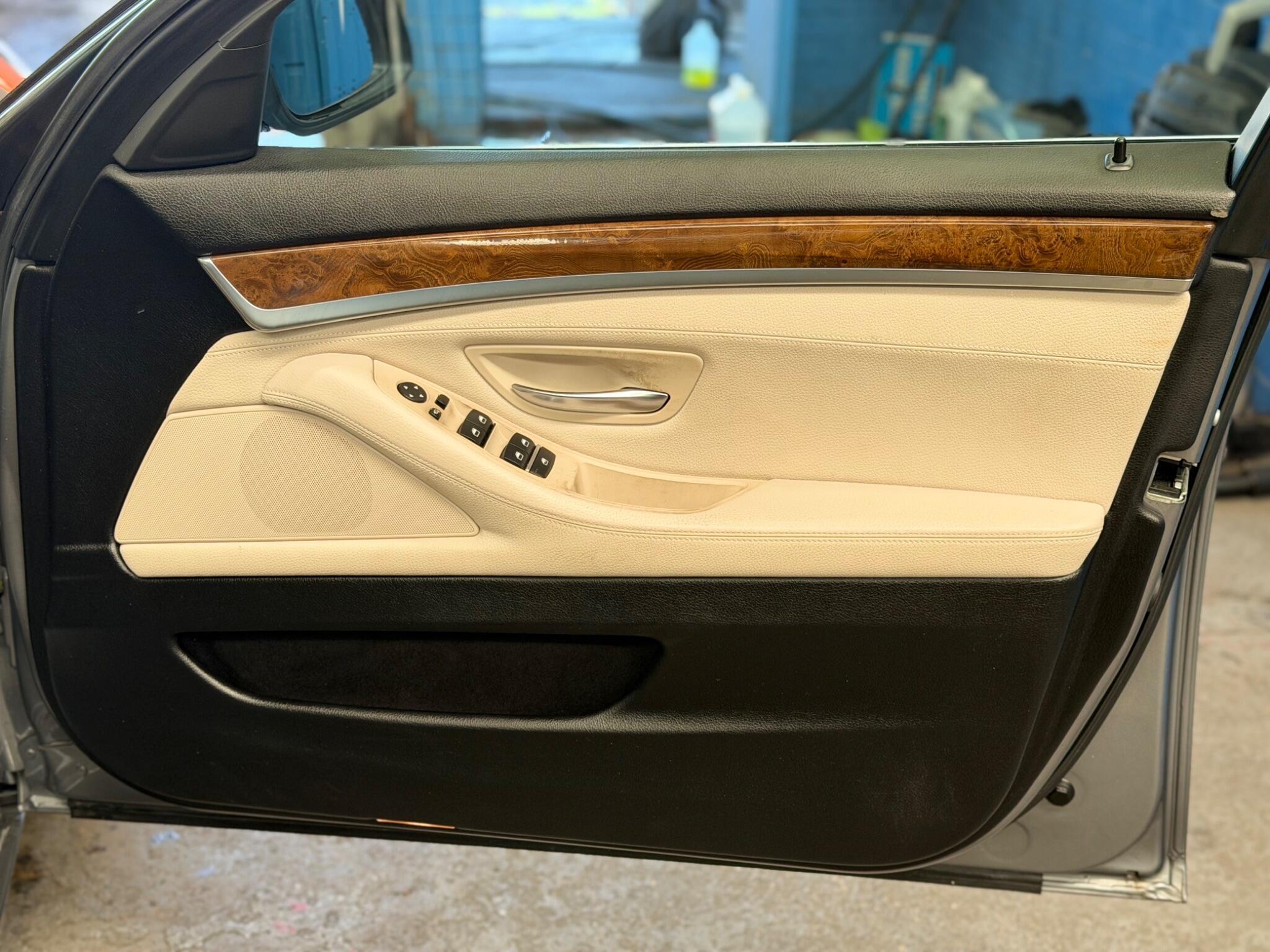 BMW 5 Series - Image 18