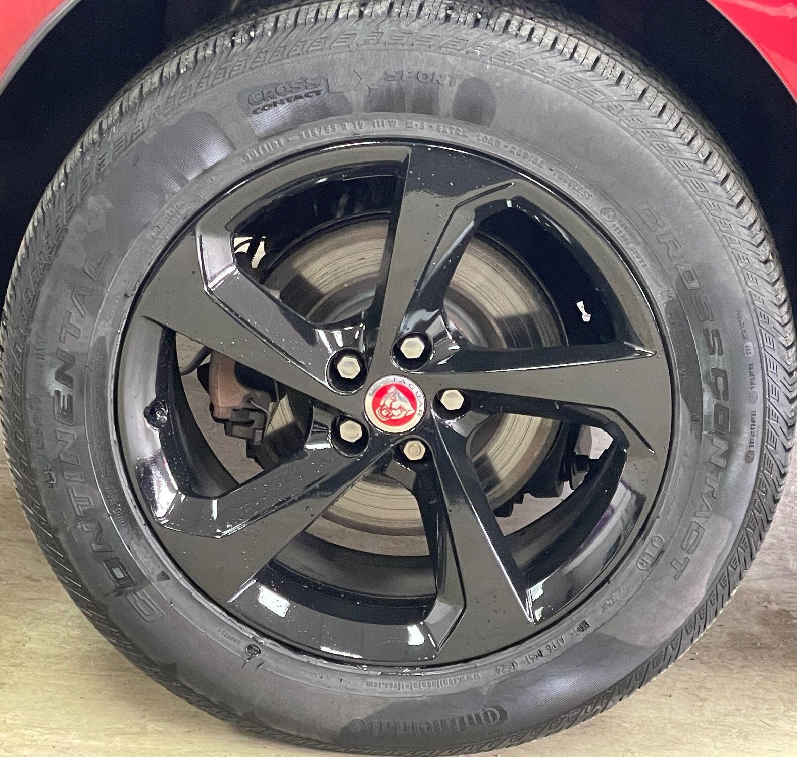 Jaguar F-Pace - Image 14