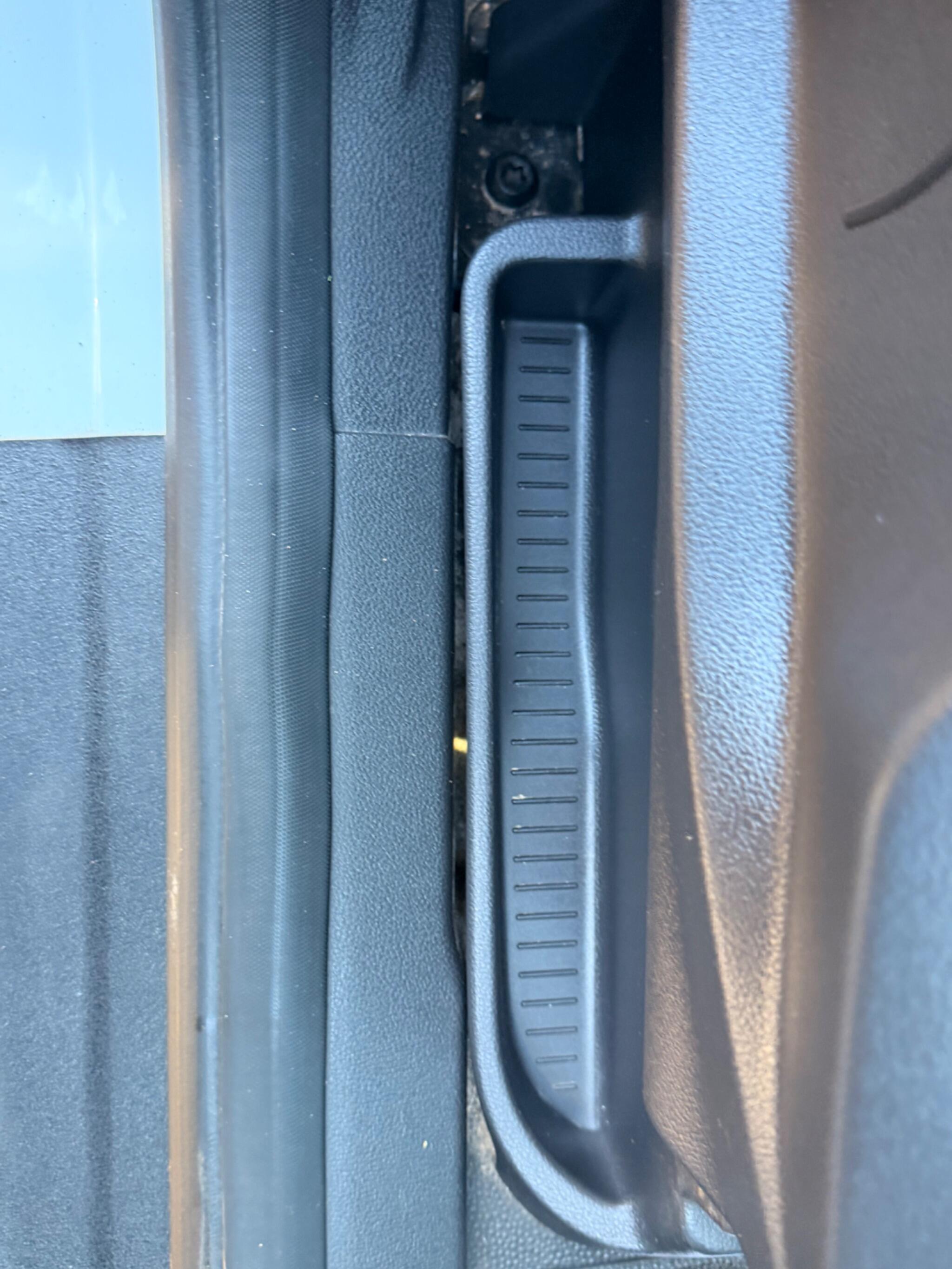 Ford Transit Connect - Image 28