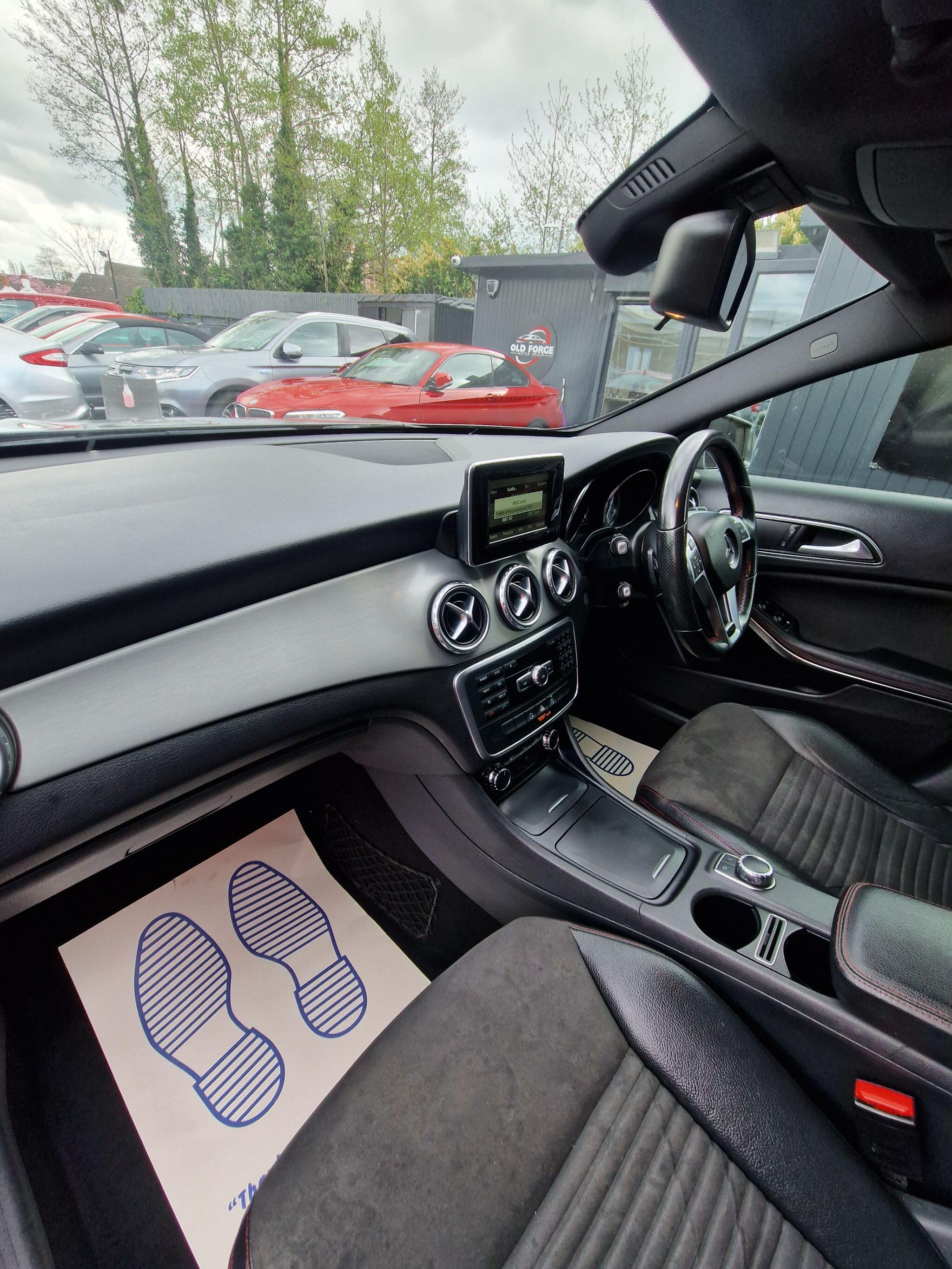 Mercedes GLA - Image 38