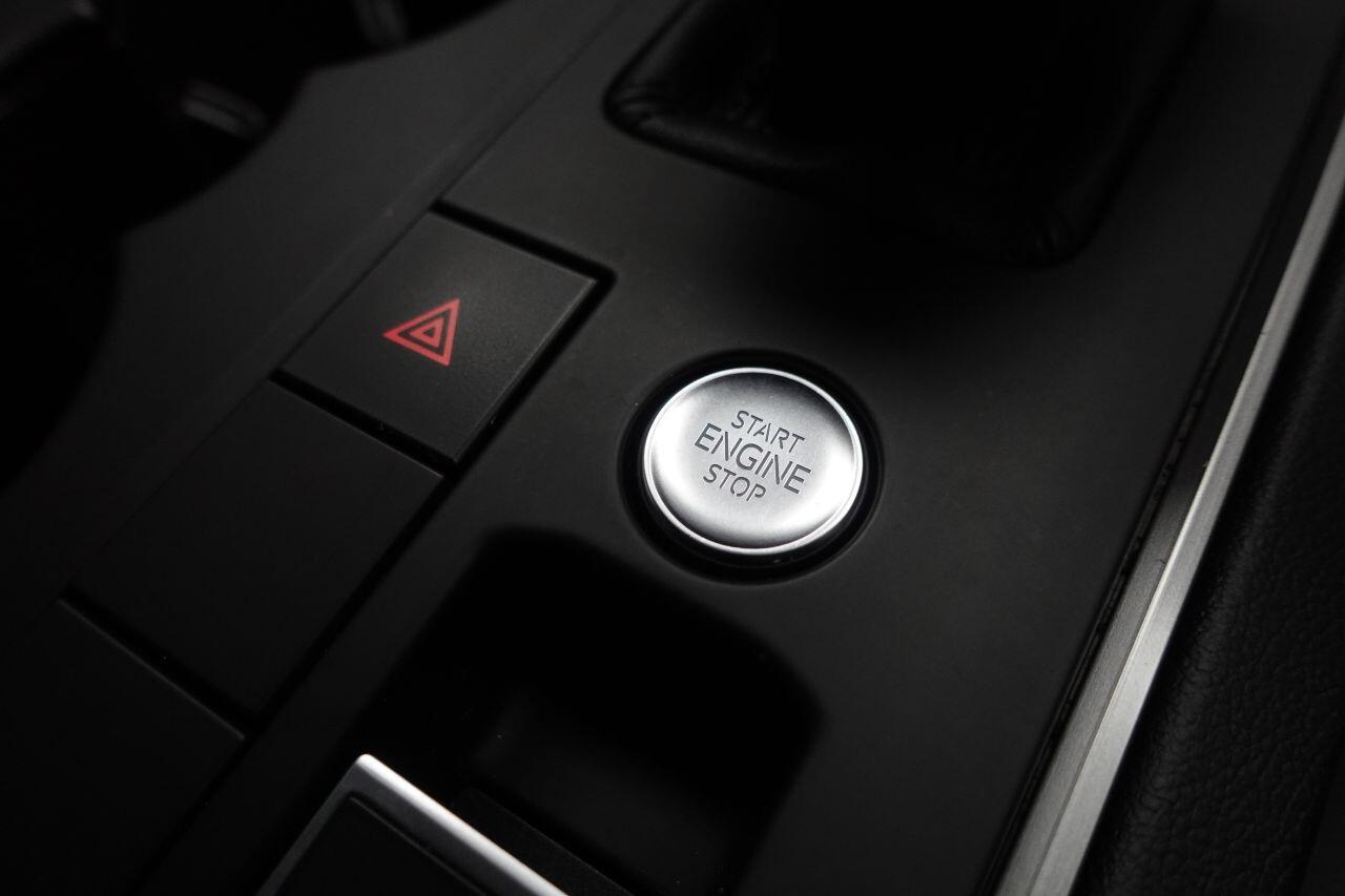 Volkswagen Touareg - Image 42