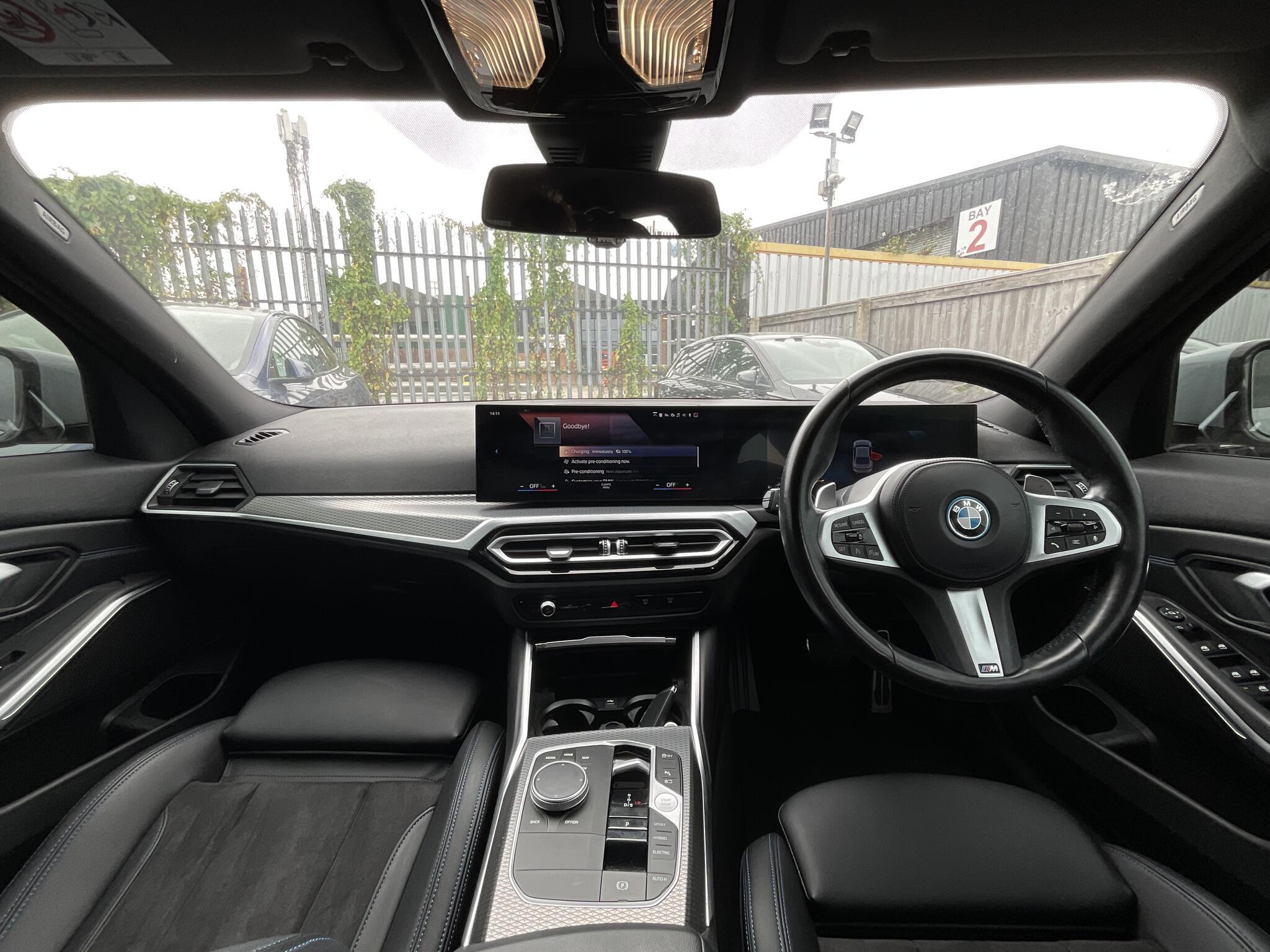 BMW 3 Series - Image 6