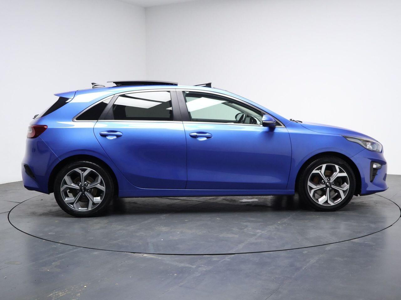 Kia ceed - Image 14