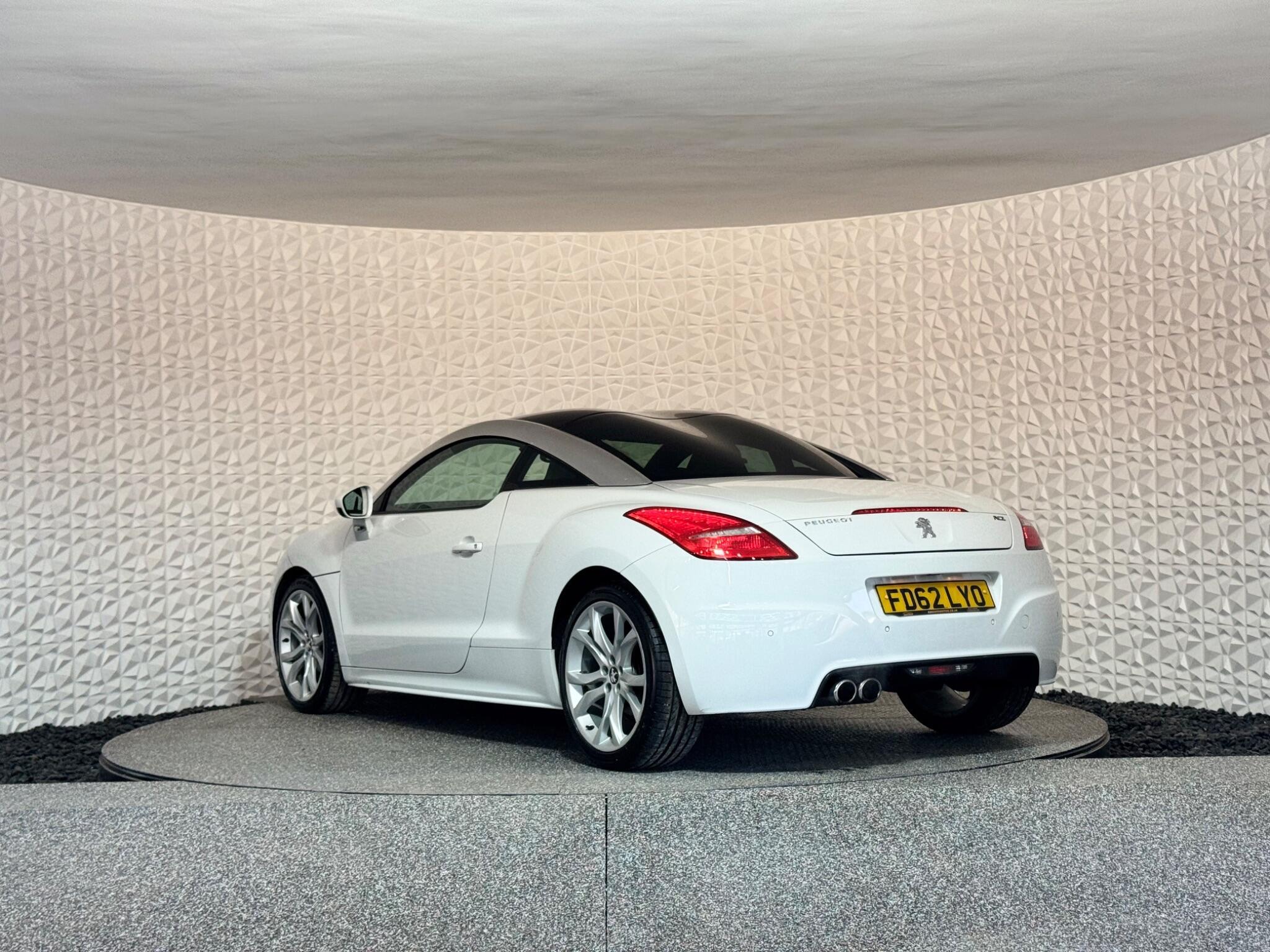 Peugeot RCZ - Image 14