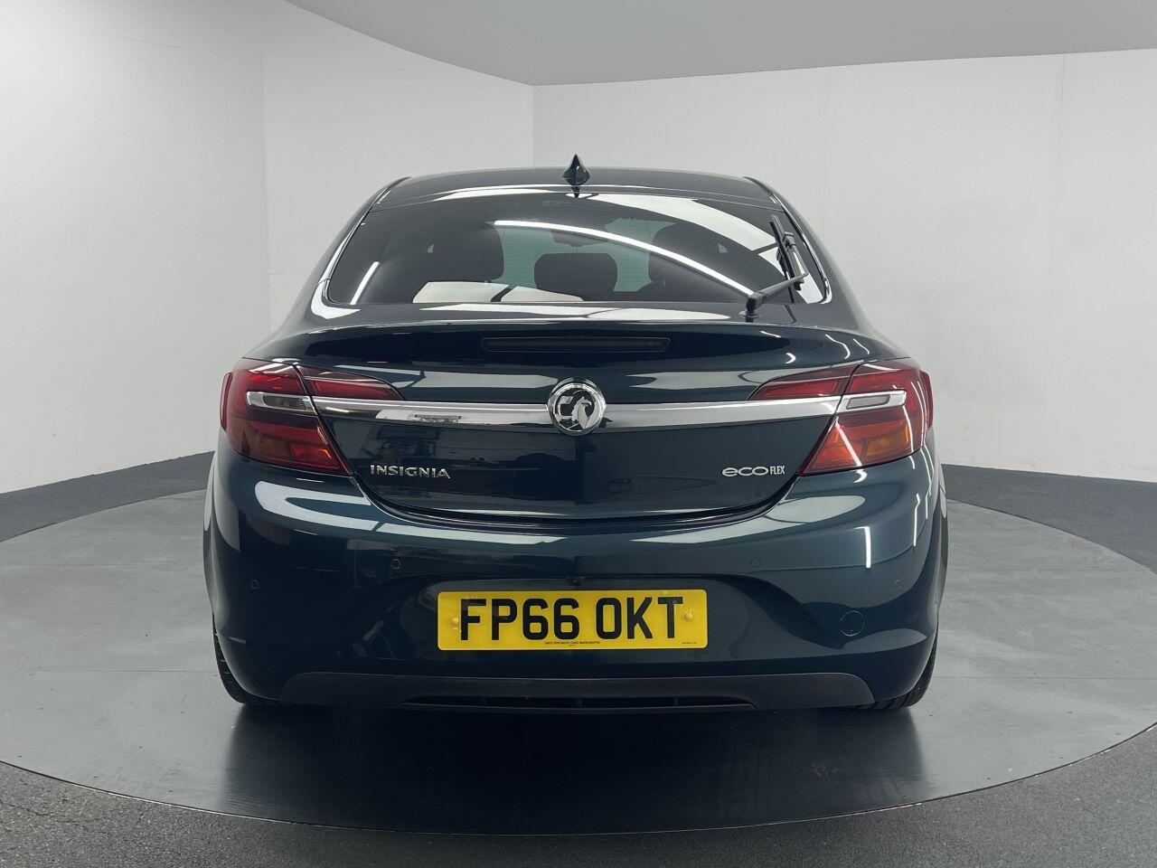 Vauxhall Insignia - Image 9