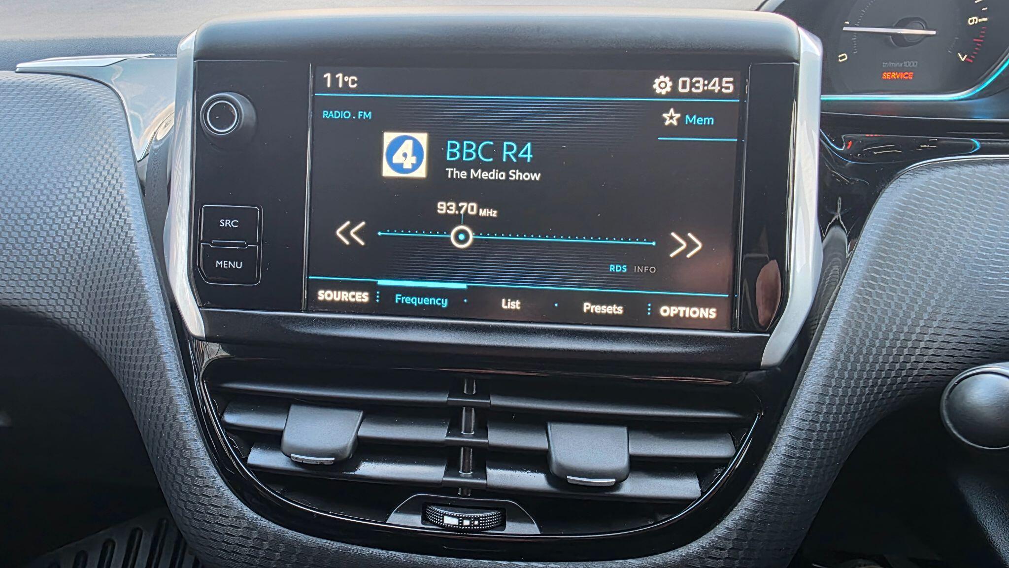 Peugeot 2008 - Image 45