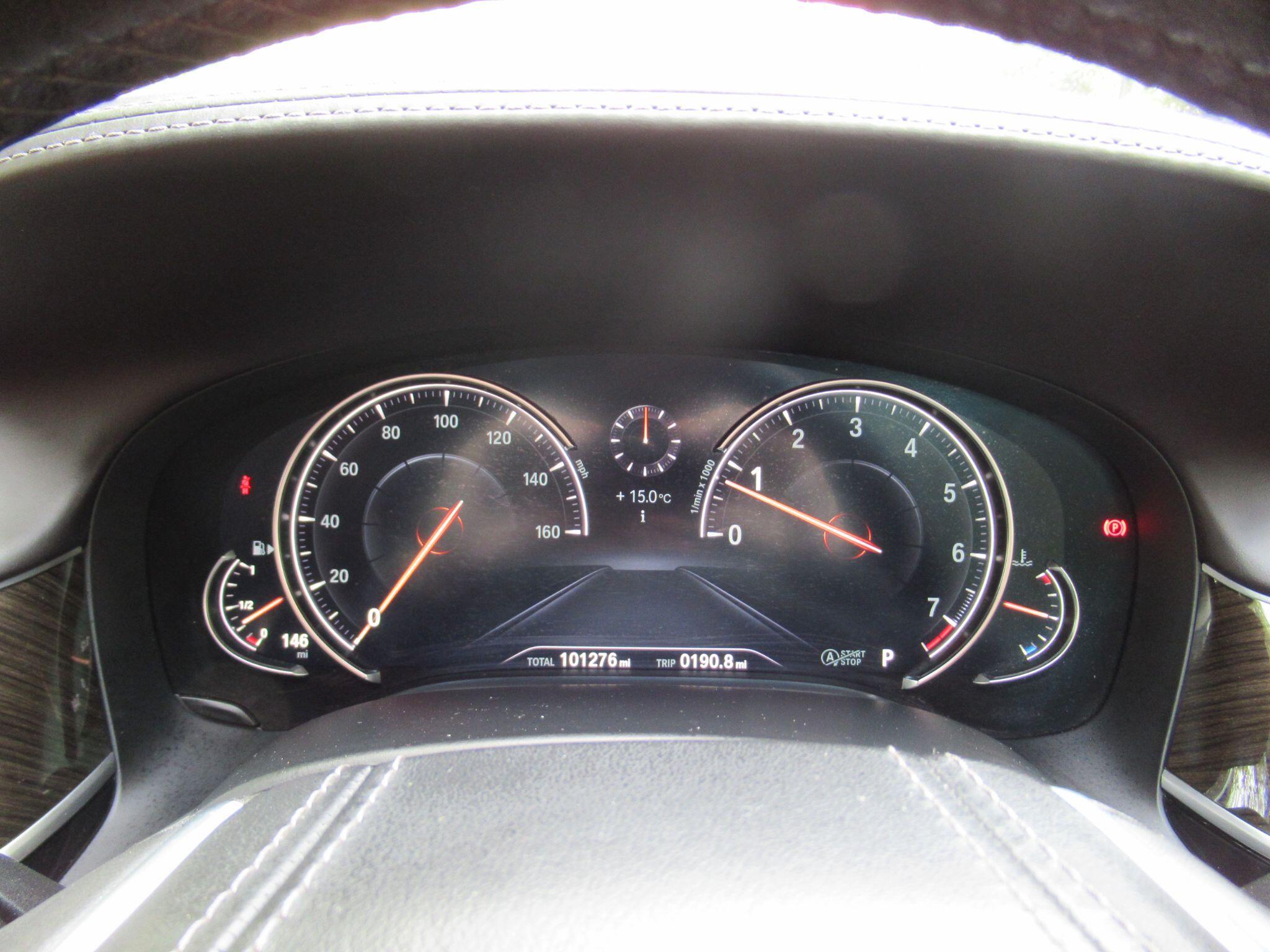 BMW 7 Series - Image 41