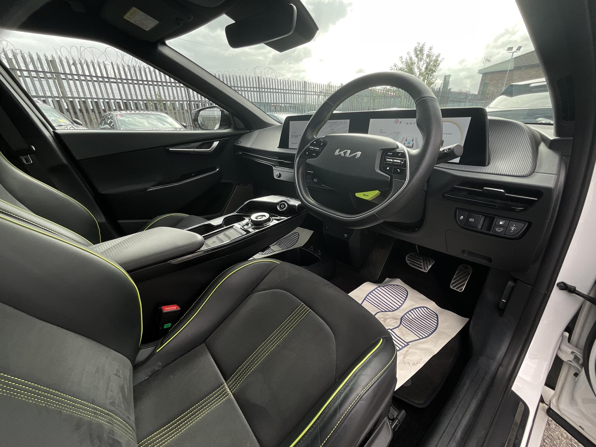 Kia EV6 - Image 7