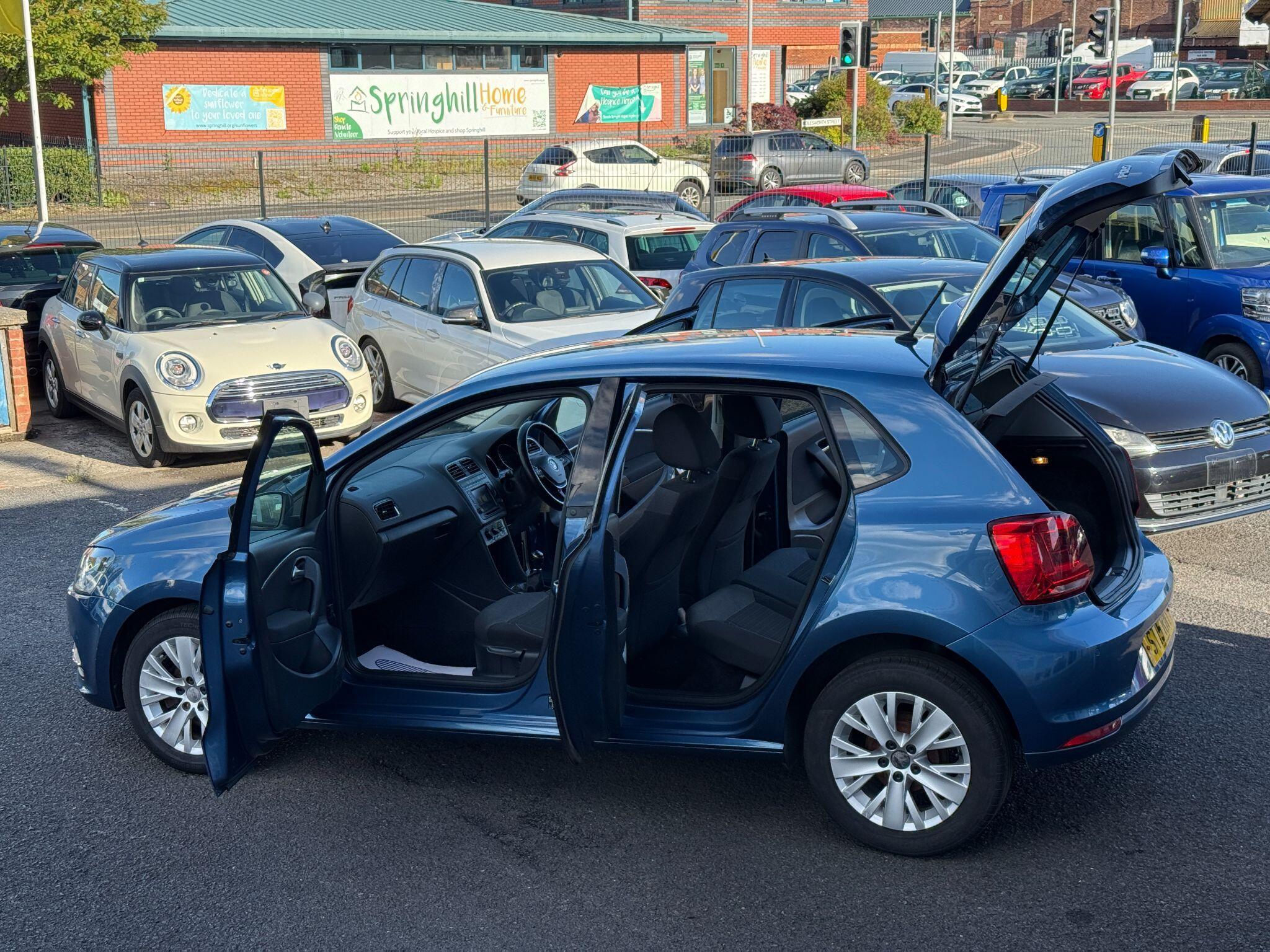 Volkswagen Polo - Image 23