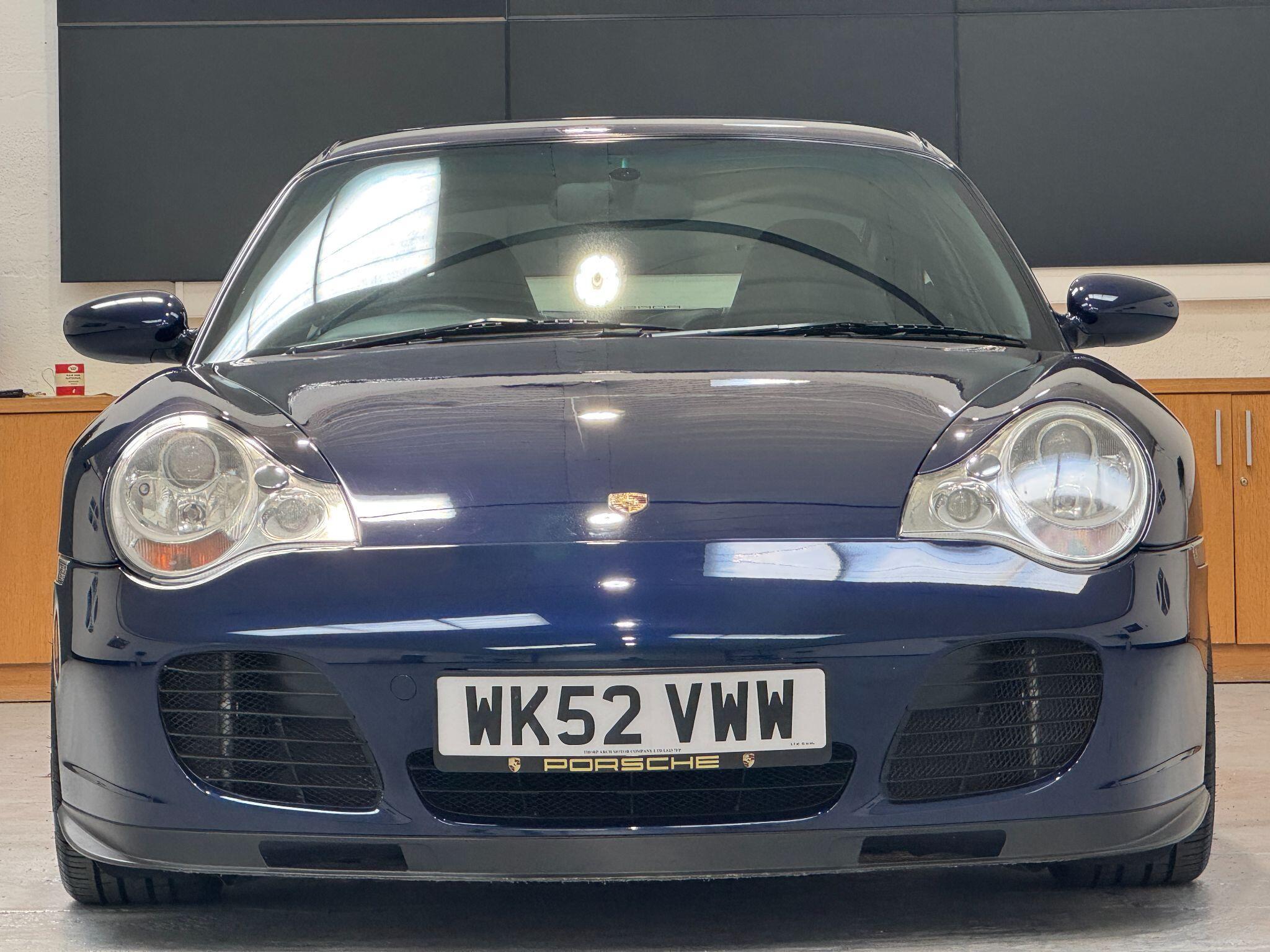 Porsche 911 - Image 5