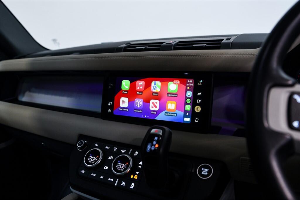 Land Rover Defender 110 - Image 14