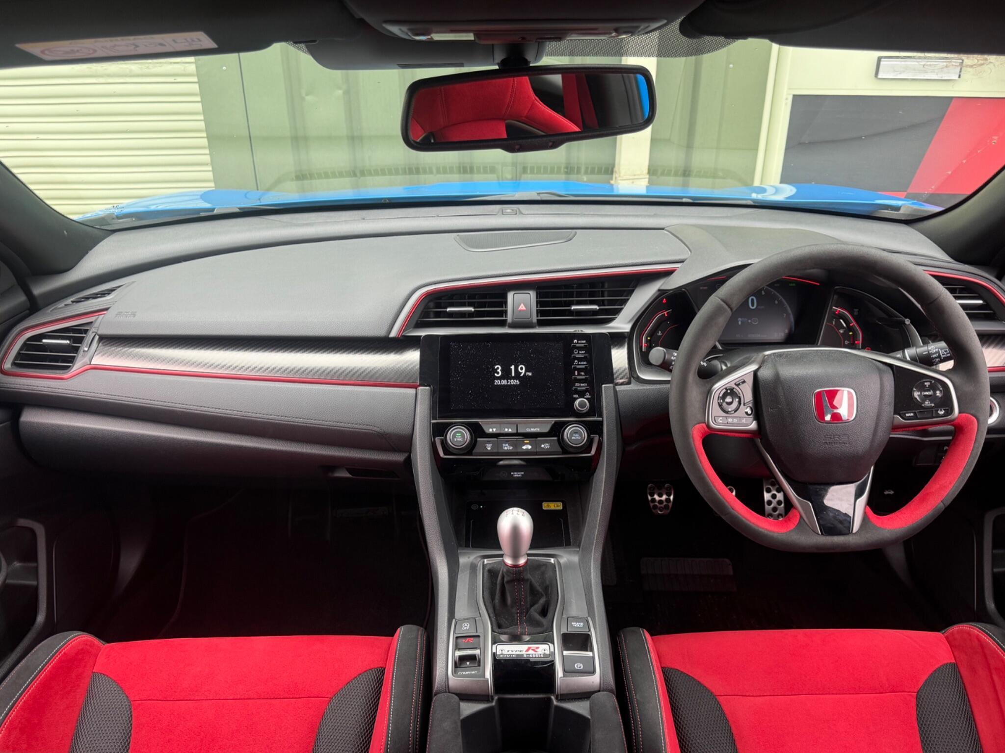 Honda Civic - Image 18