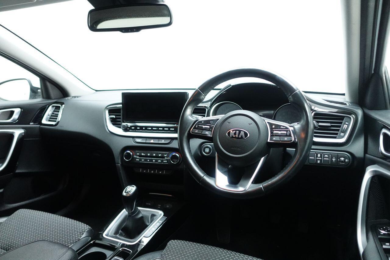 Kia XCeed - Image 15