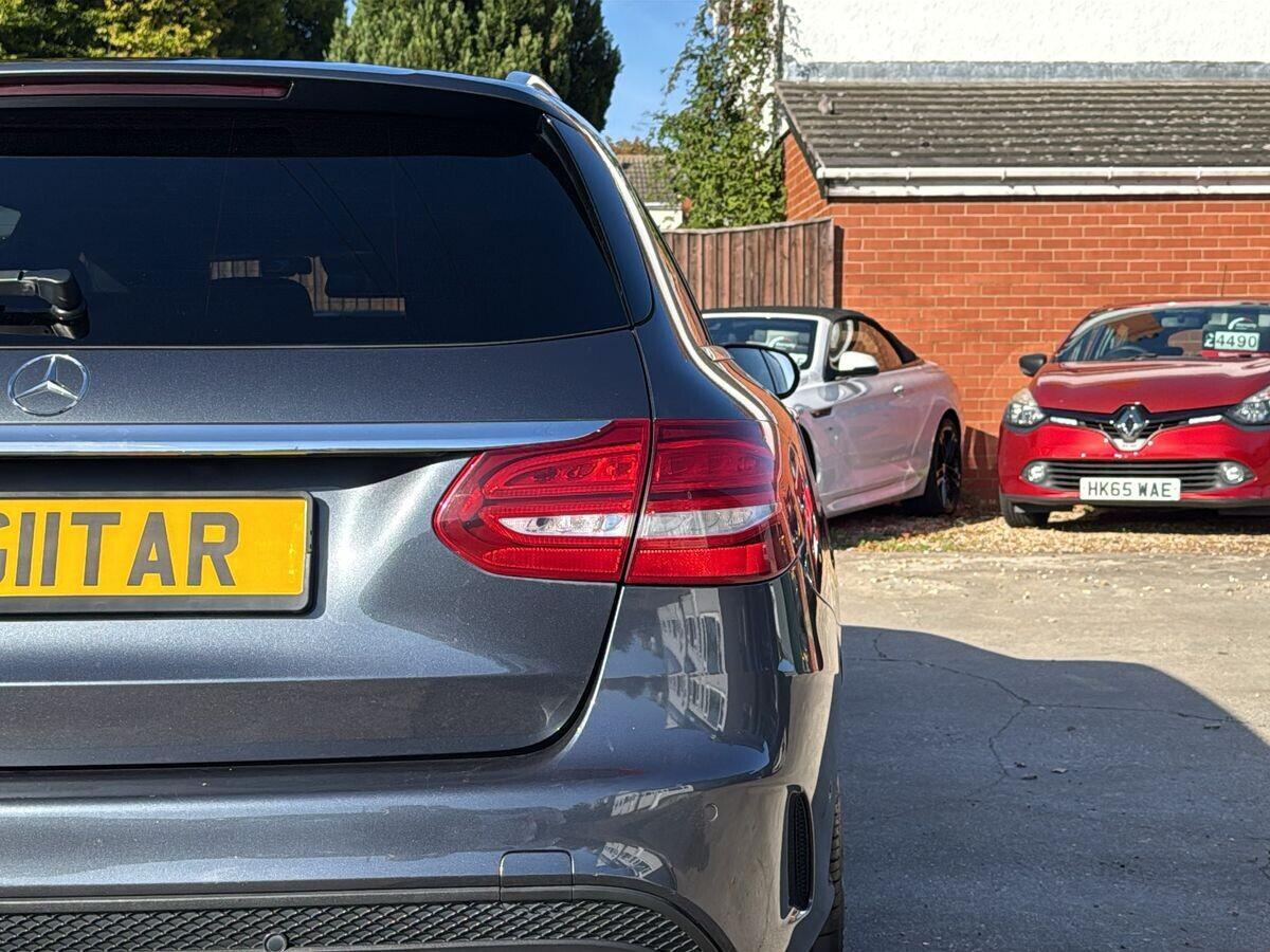 Mercedes C Class - Image 15