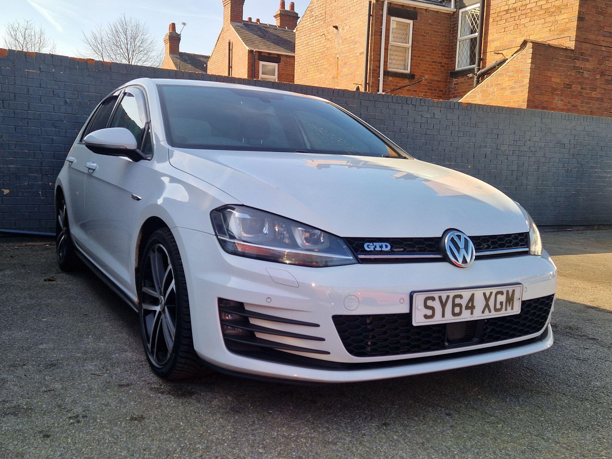 Volkswagen Golf - Image 21