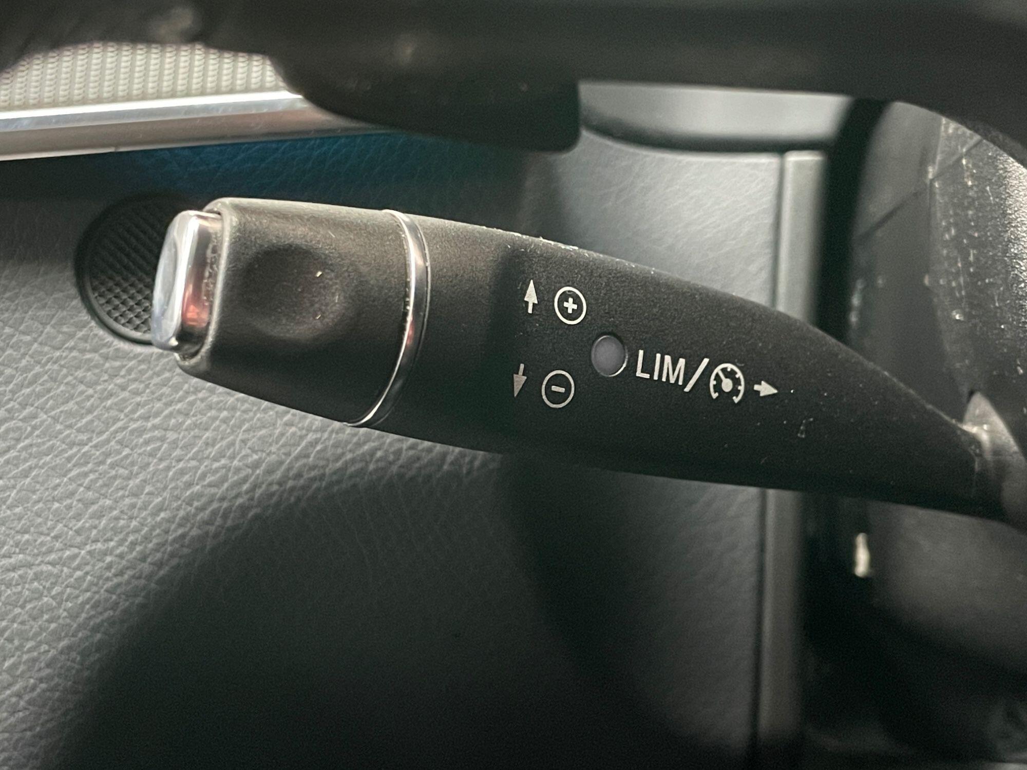 Mercedes E-Class - Image 40