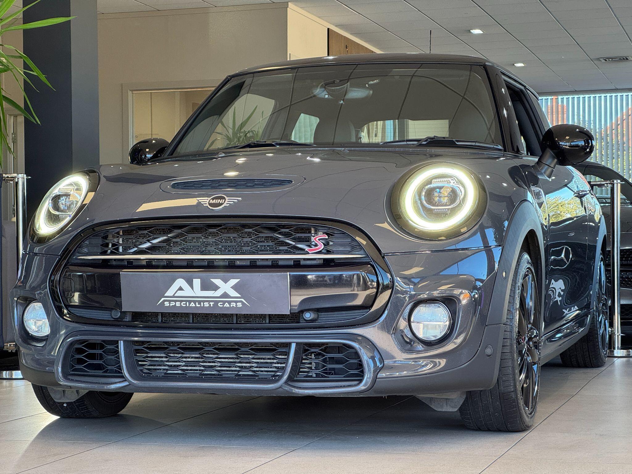 MINI Hatch - Image 4