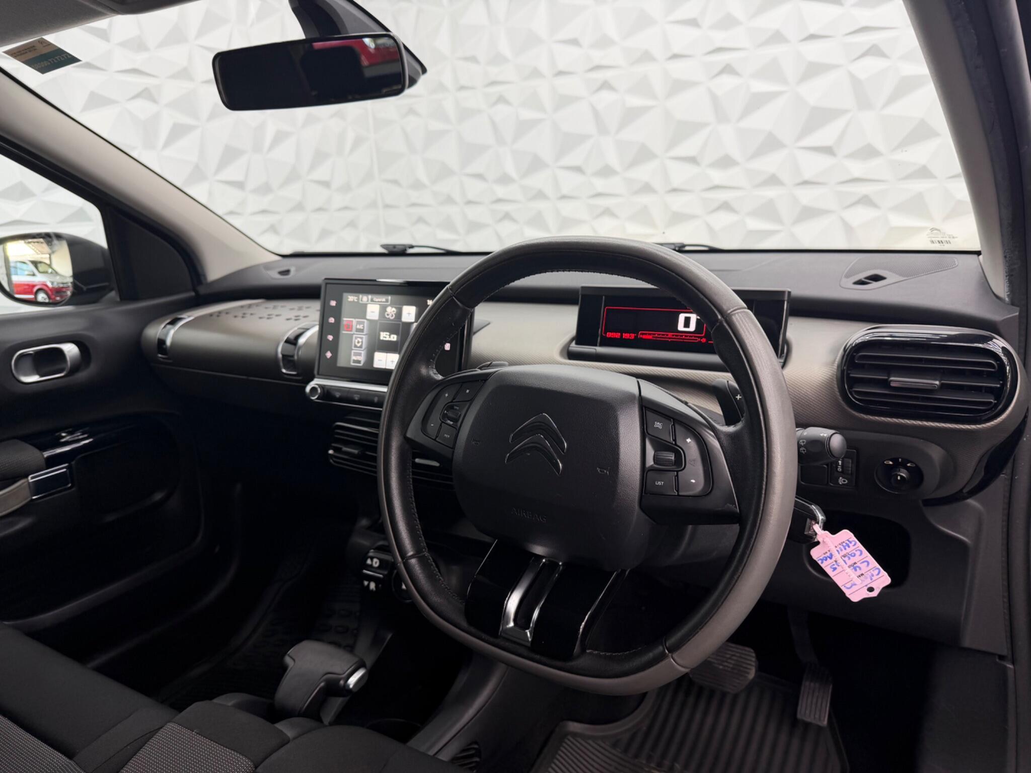 Citroen C4 Cactus - Image 17