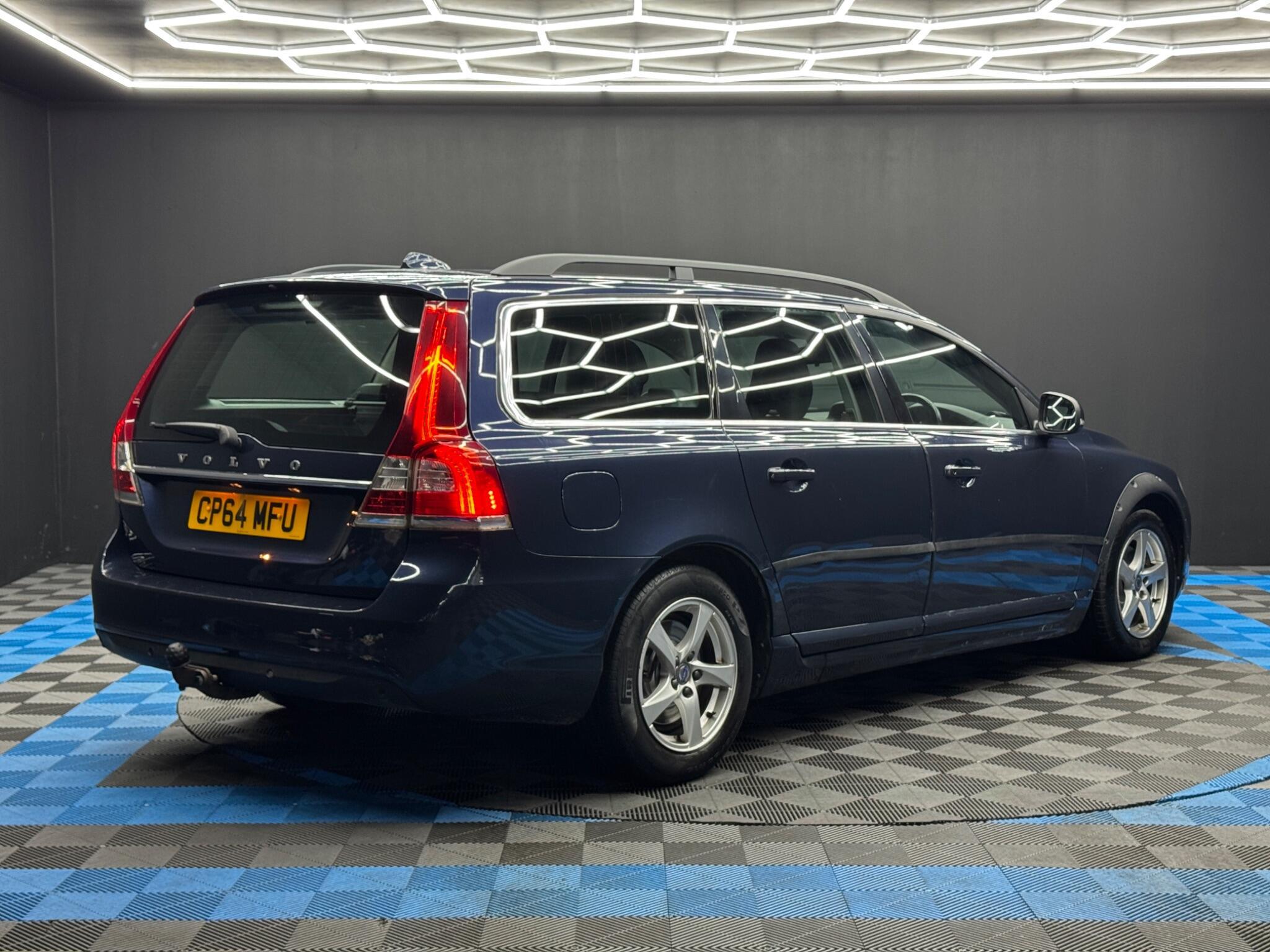 Volvo V70 - Image 5