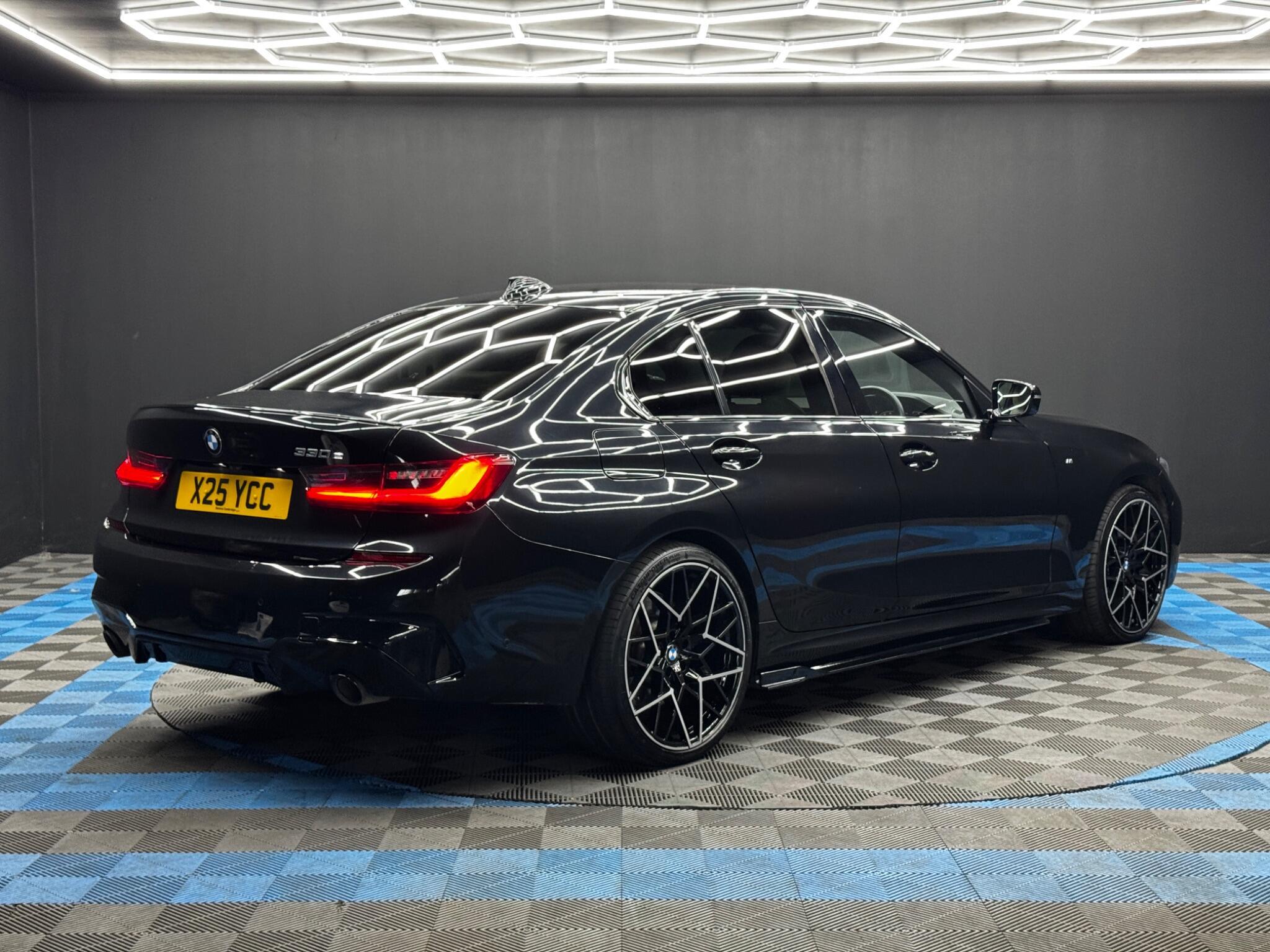 BMW 3 Series - Image 5
