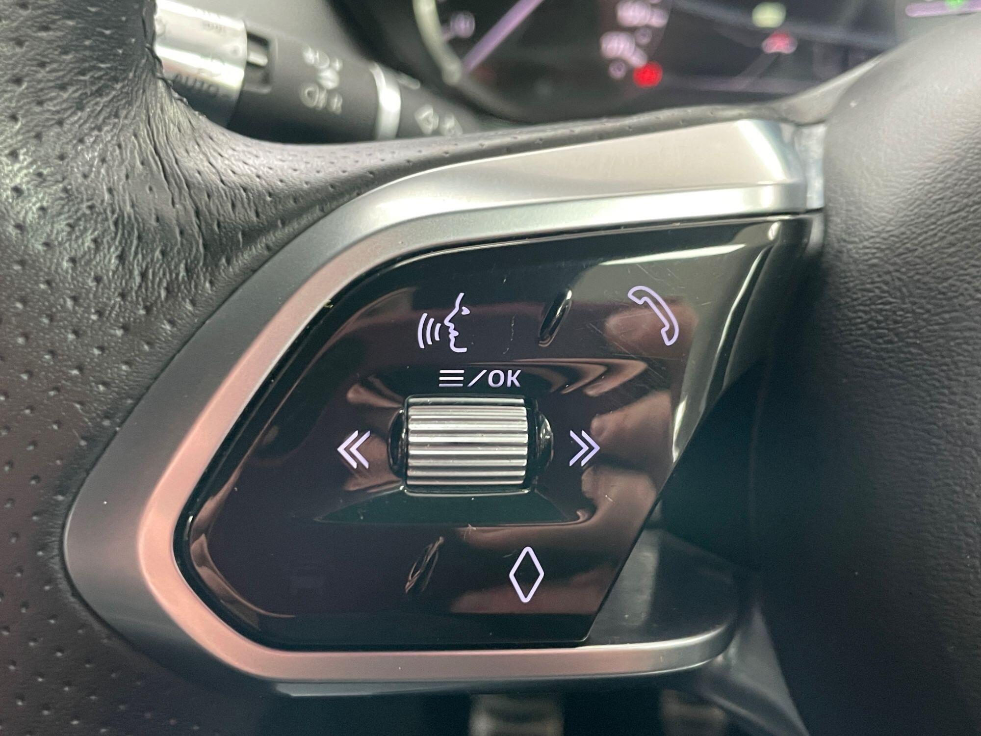 Jaguar E-Pace - Image 35