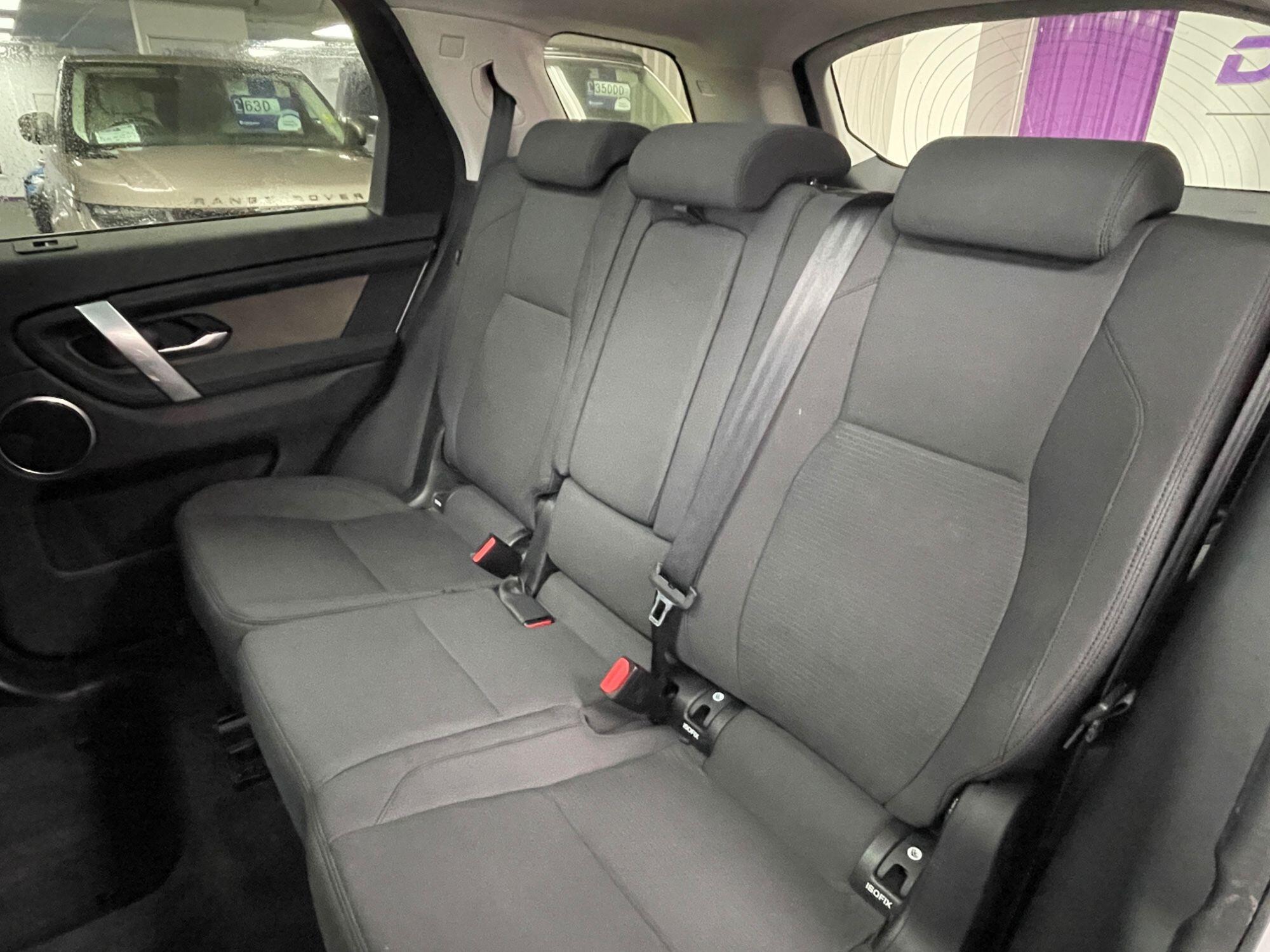 Land Rover DISCOVERY SPORT - Image 29