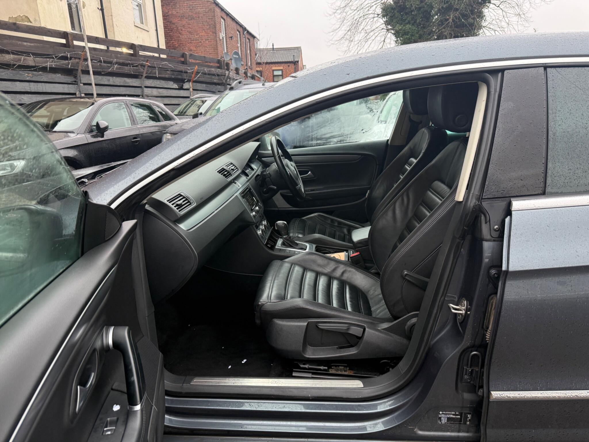 Volkswagen CC - Image 26