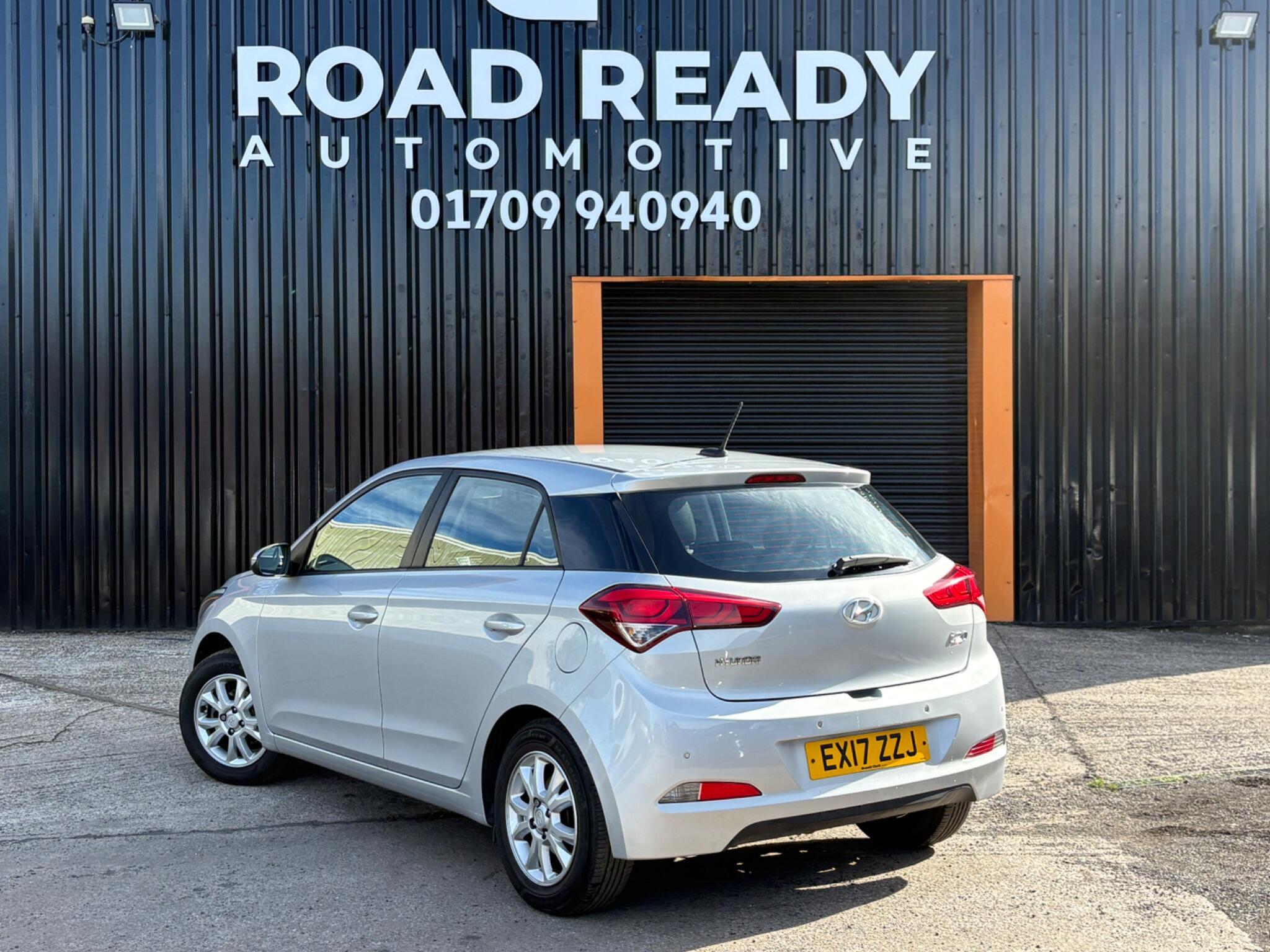 Hyundai i20 - Image 7