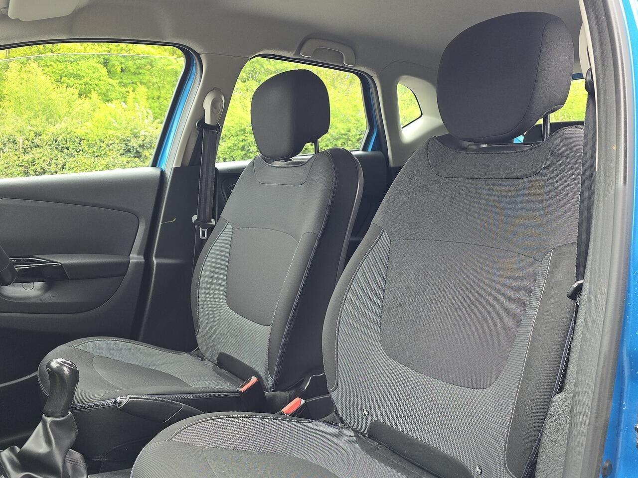 Renault Captur - Image 3
