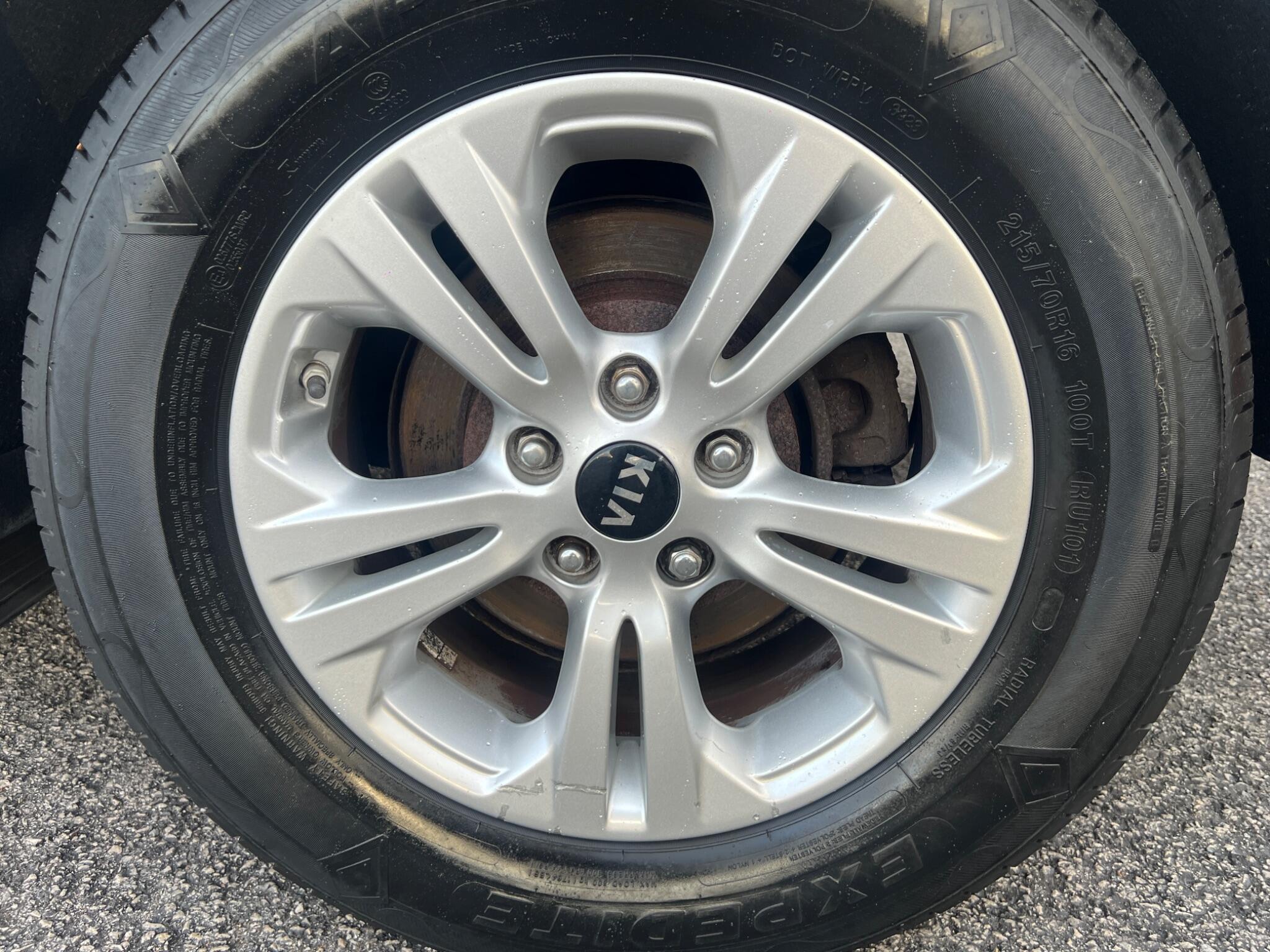 Kia Sportage - Image 12
