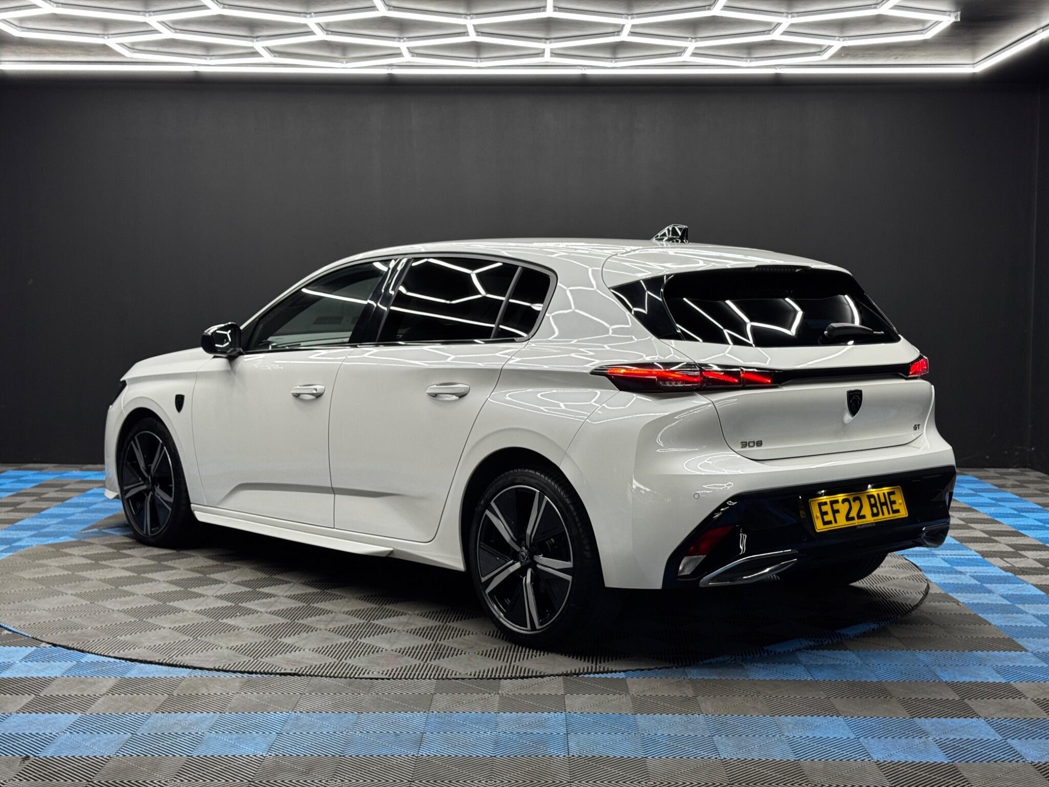 Peugeot 308 - Image 7