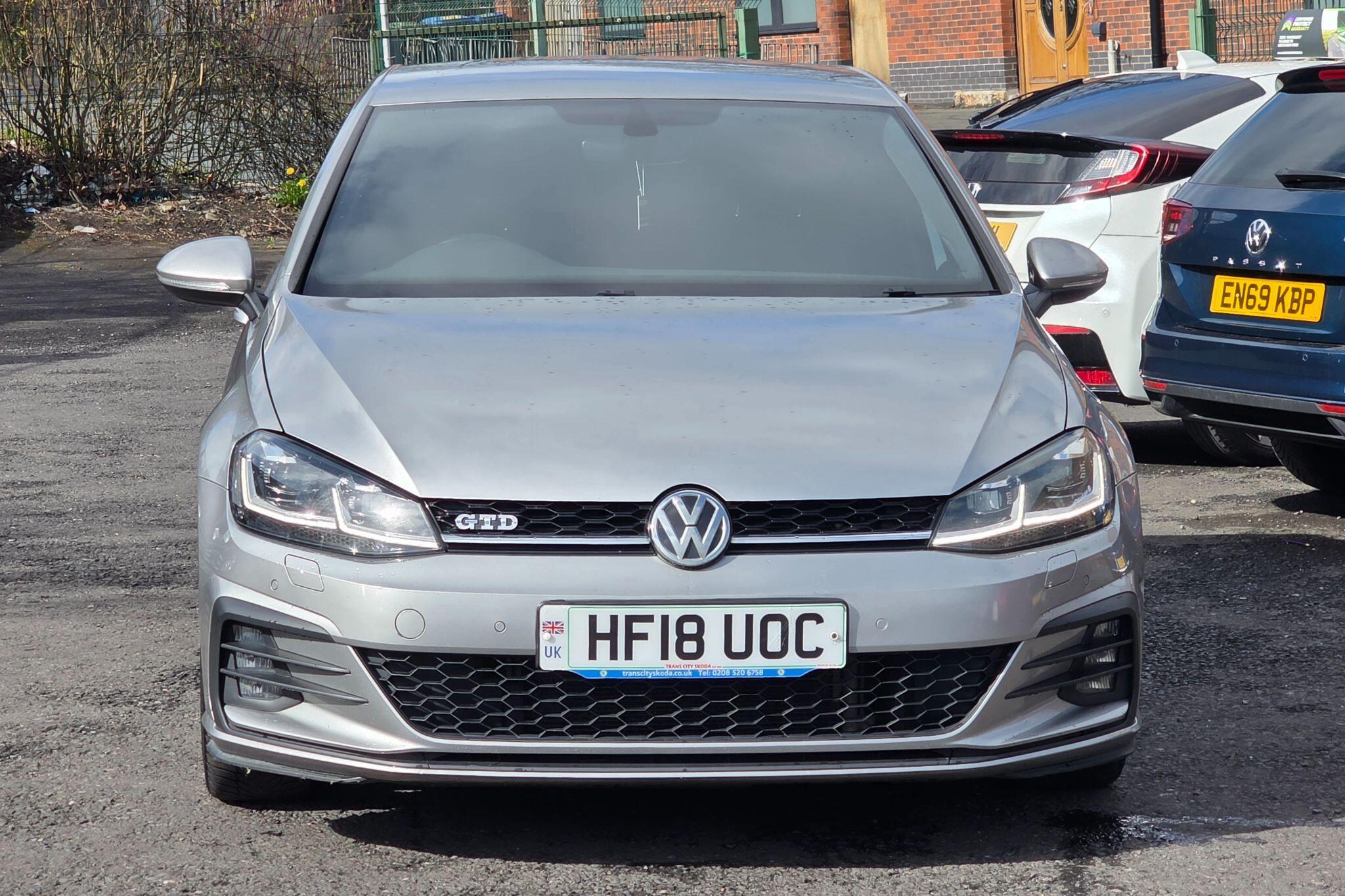 Volkswagen Golf - Image 2