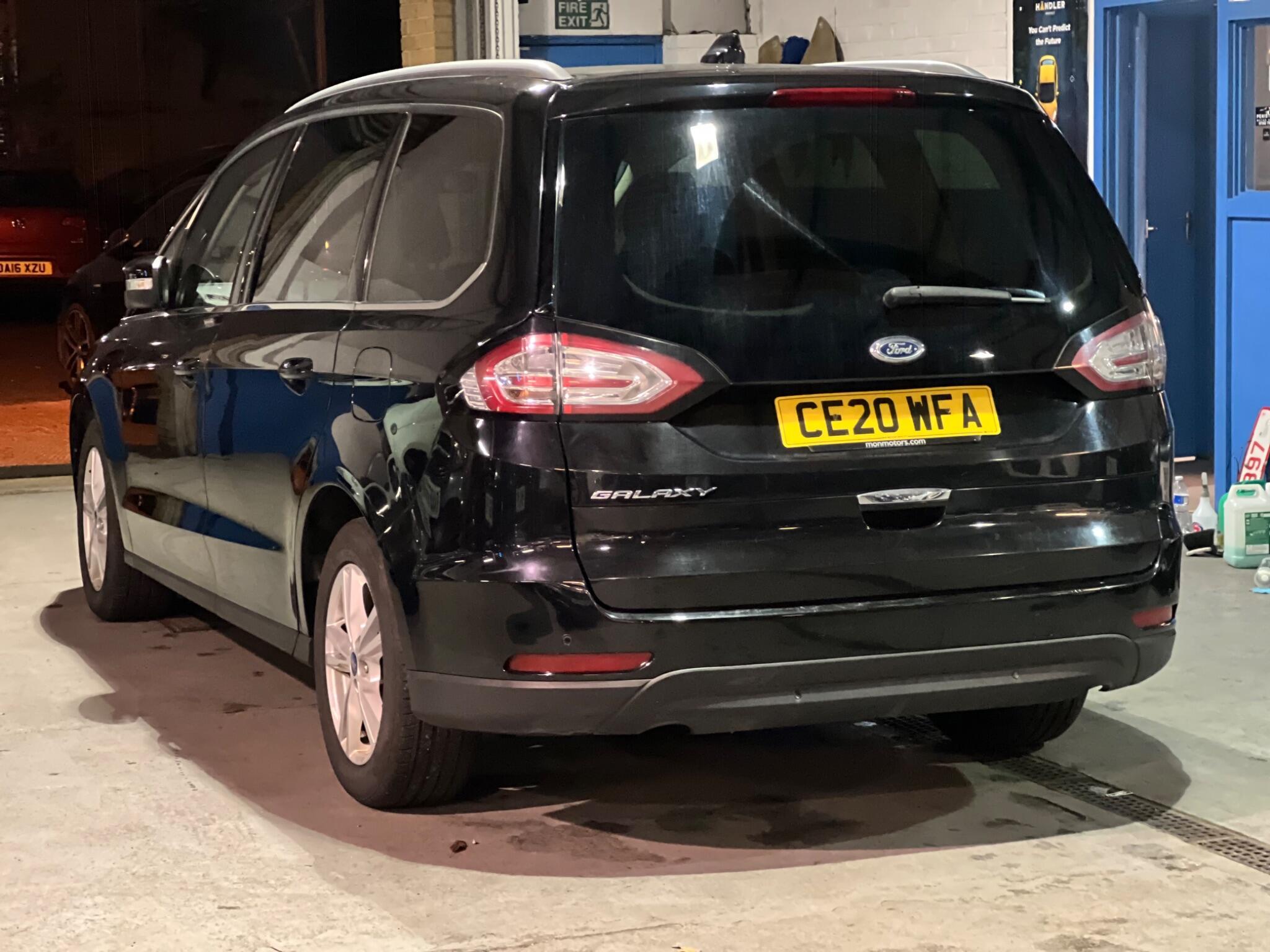 Ford Galaxy - Image 7